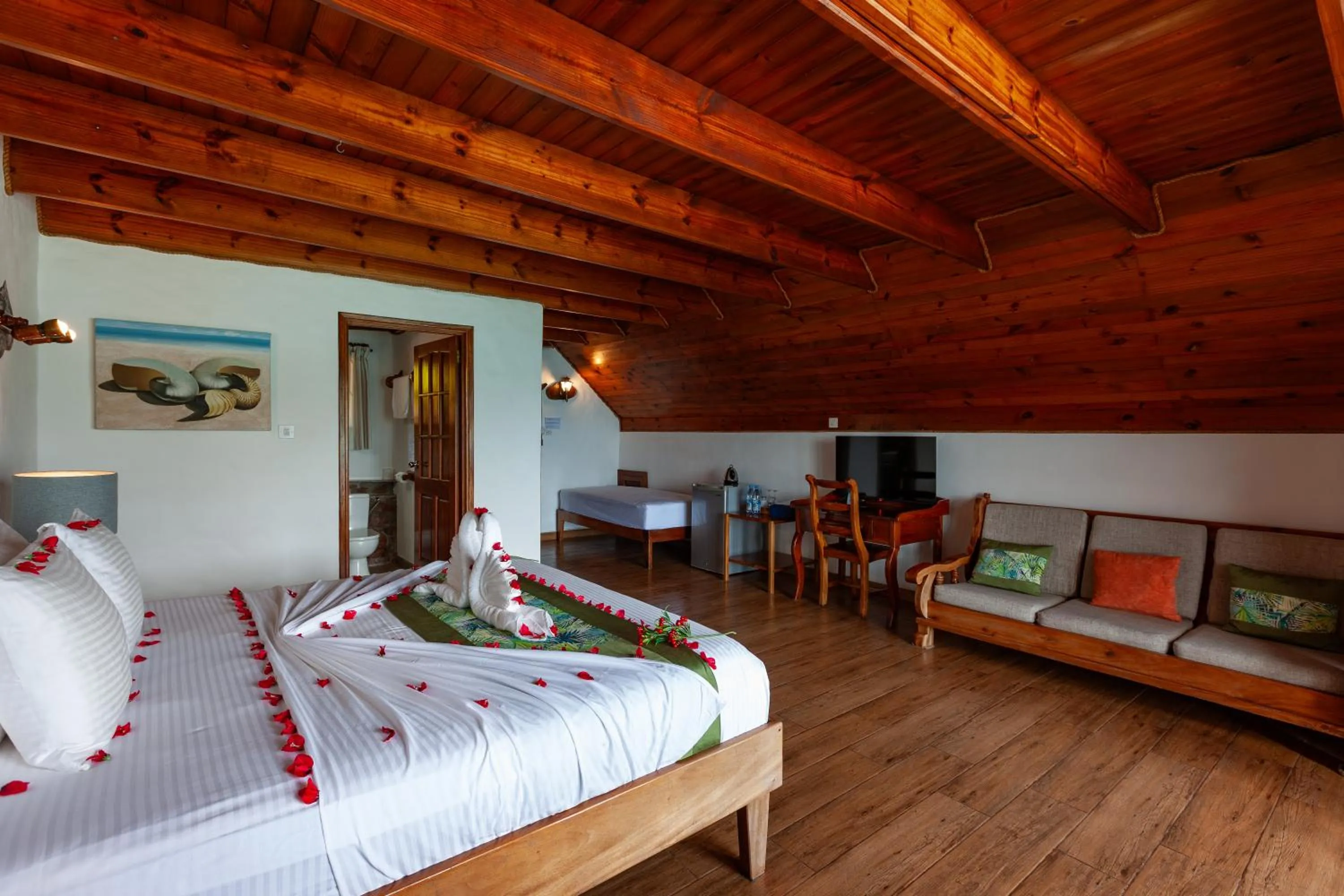 Bed in Colibri Hotel