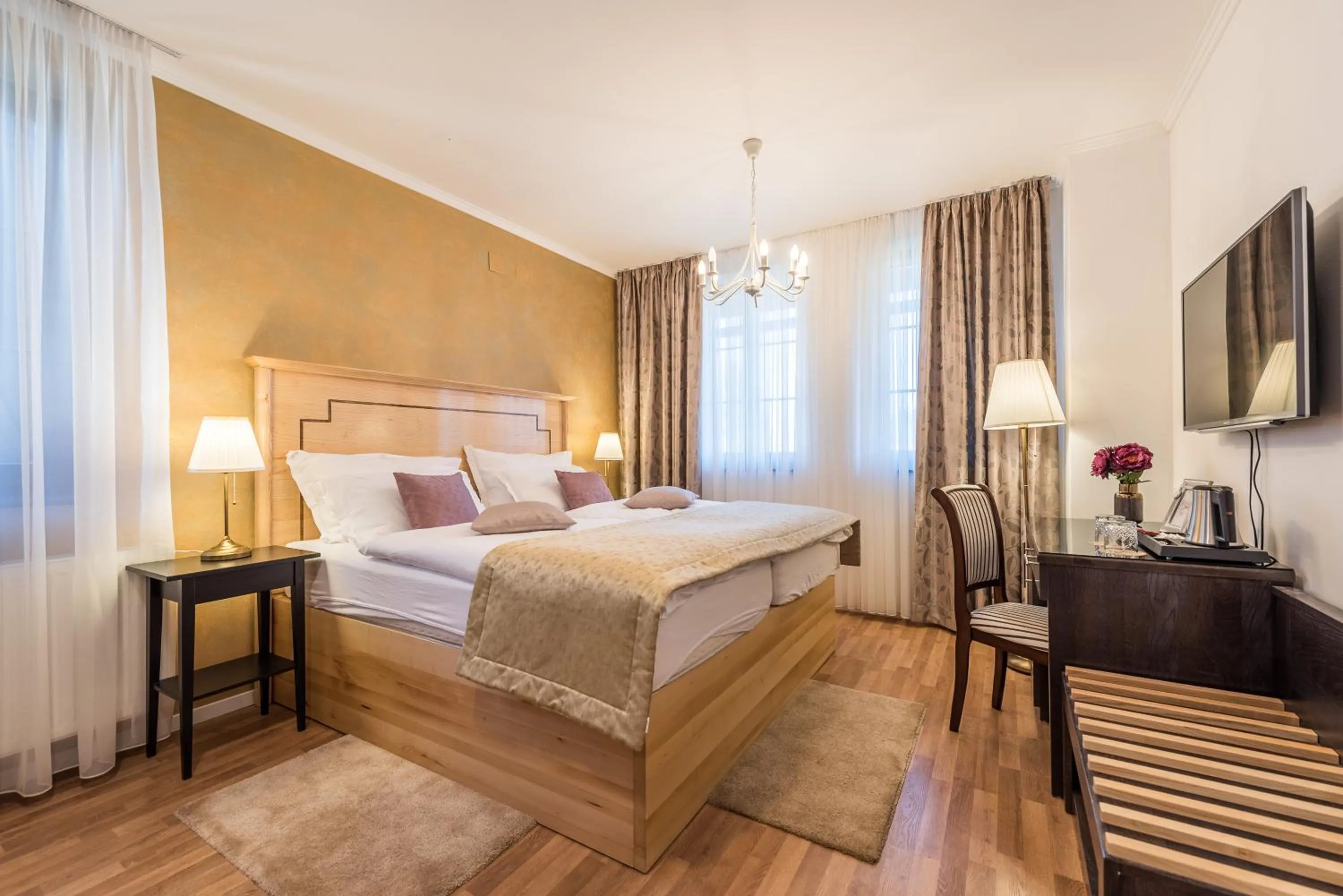 Bedroom, Bed in Plitvice Falls Cottage - Luxury rooms & Dinner