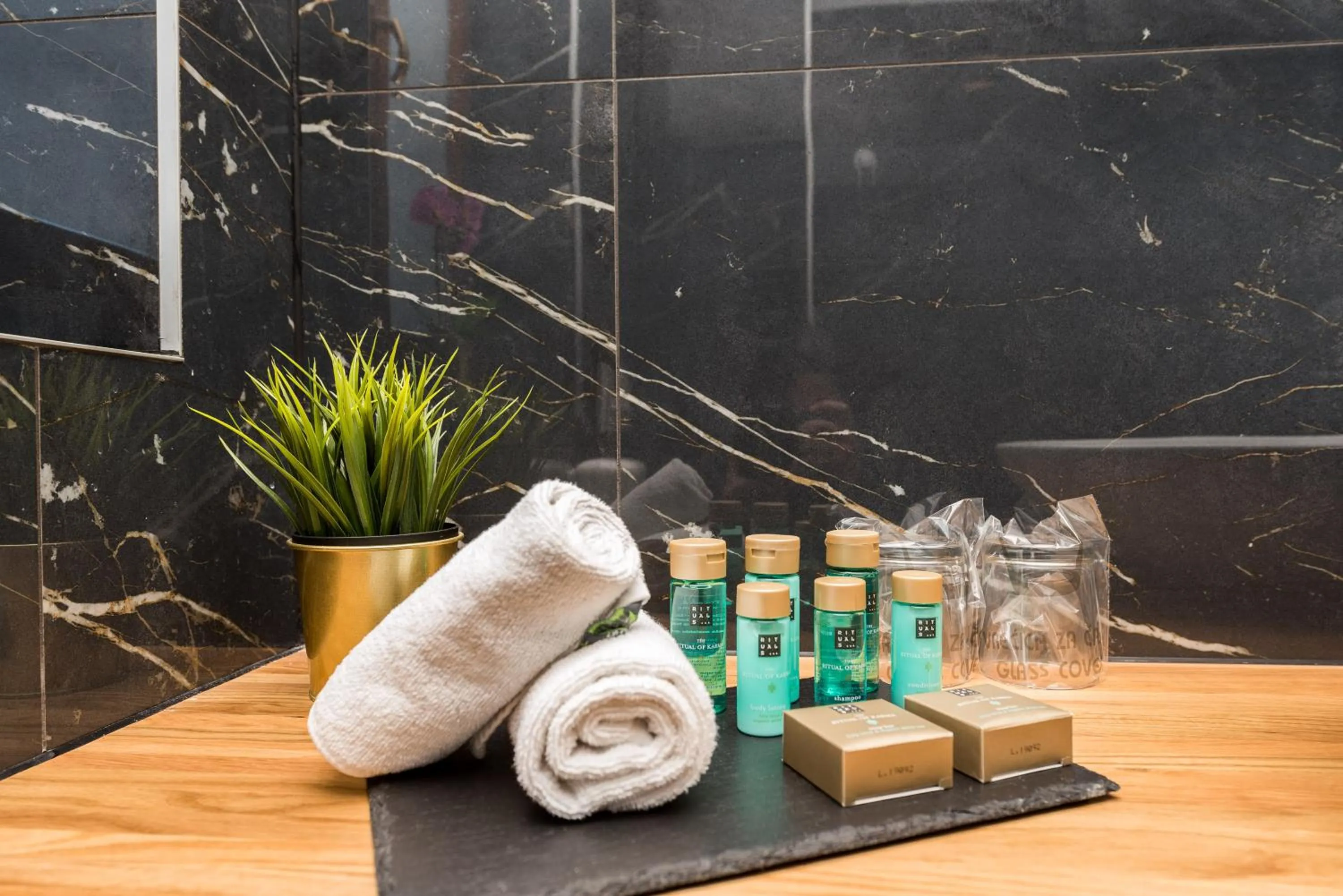 Bathroom in Plitvice Falls Cottage - Luxury rooms & Dinner