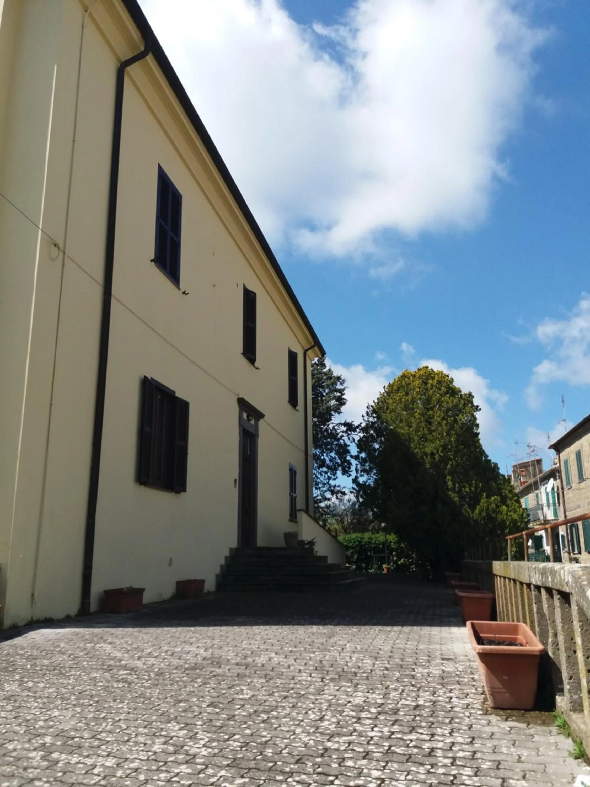 Property building in ostello ortensi