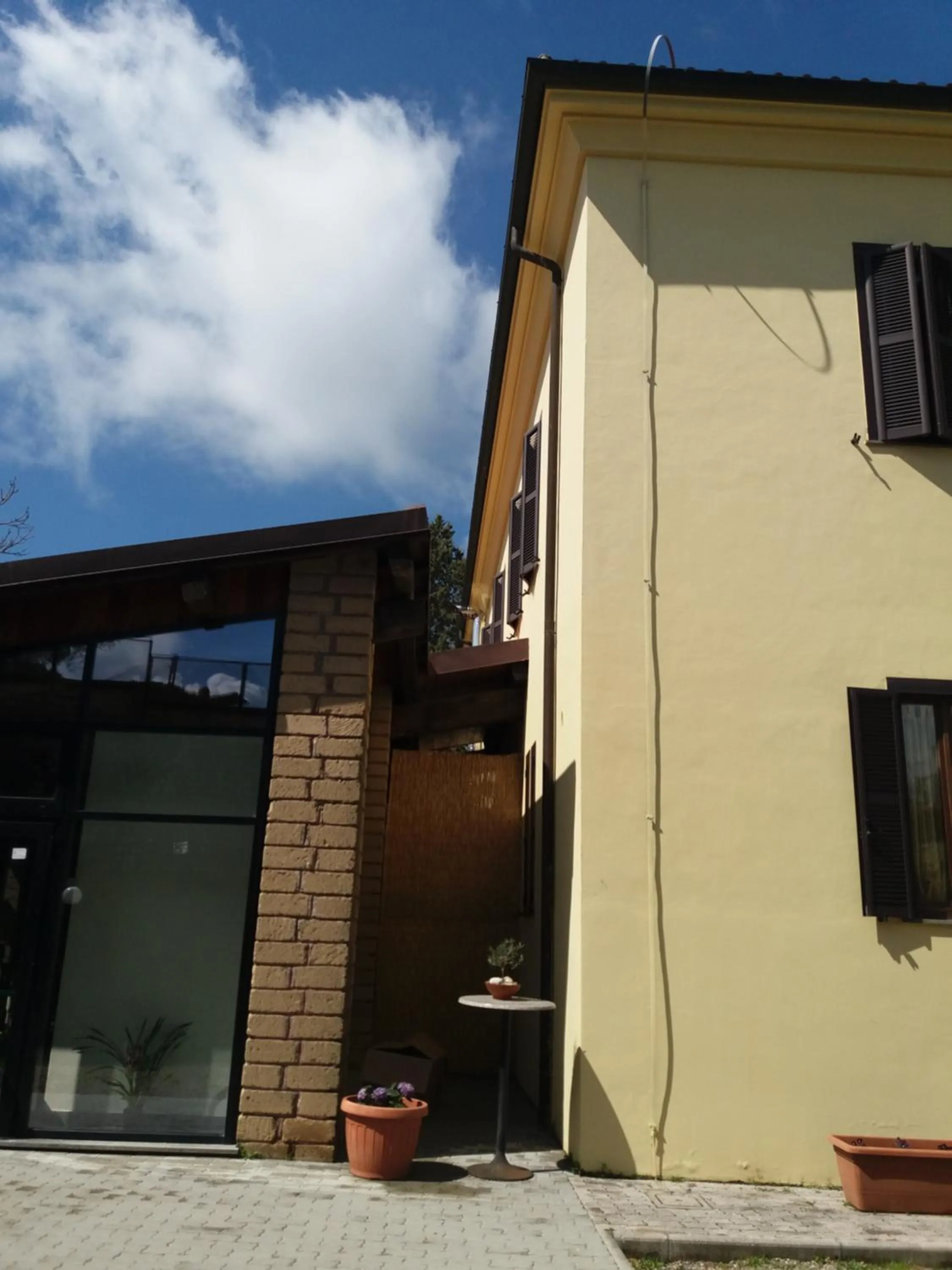 Property building in ostello ortensi