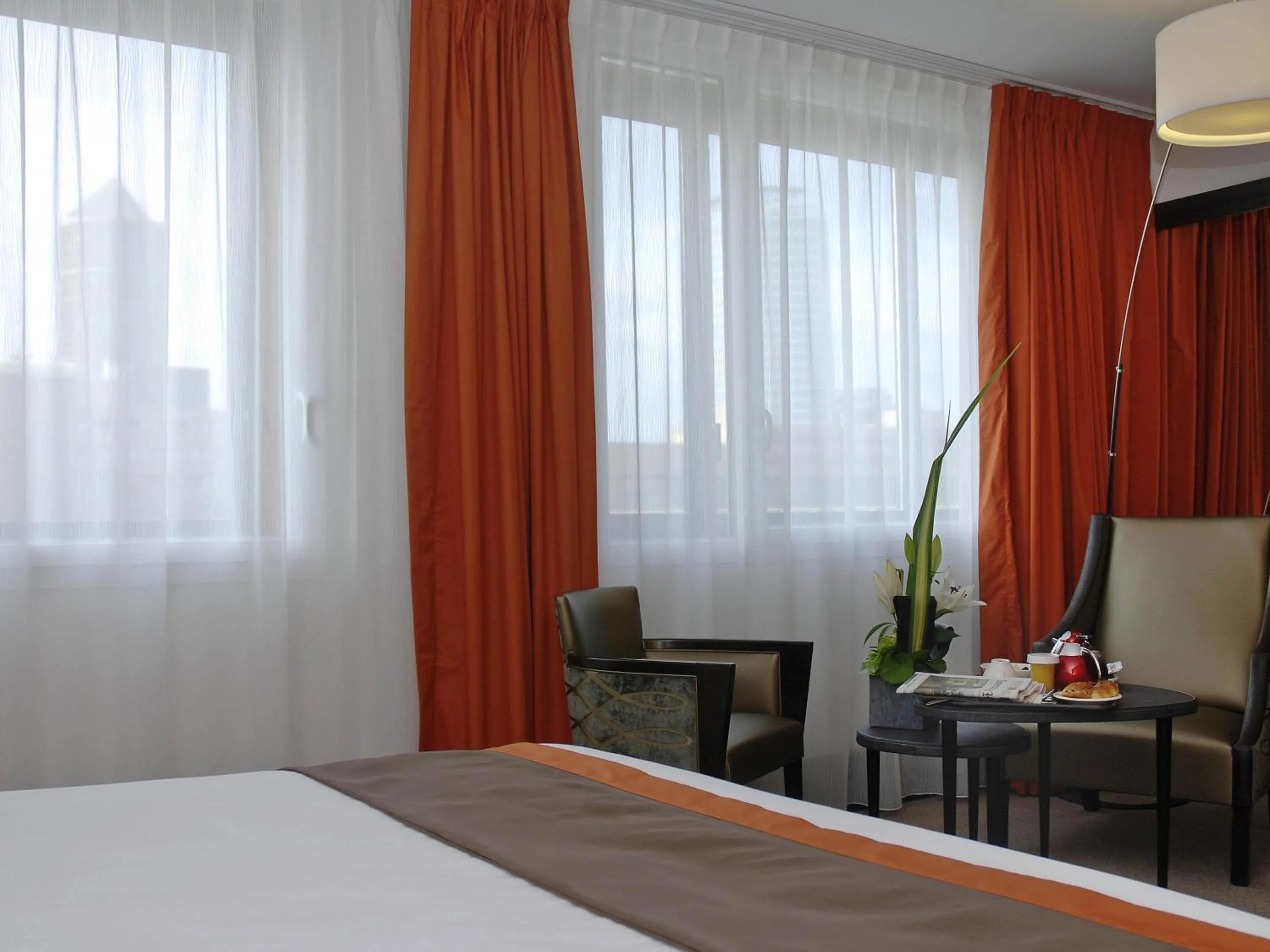 Bedroom, Bed in Mercure Lyon Centre - Gare Part Dieu