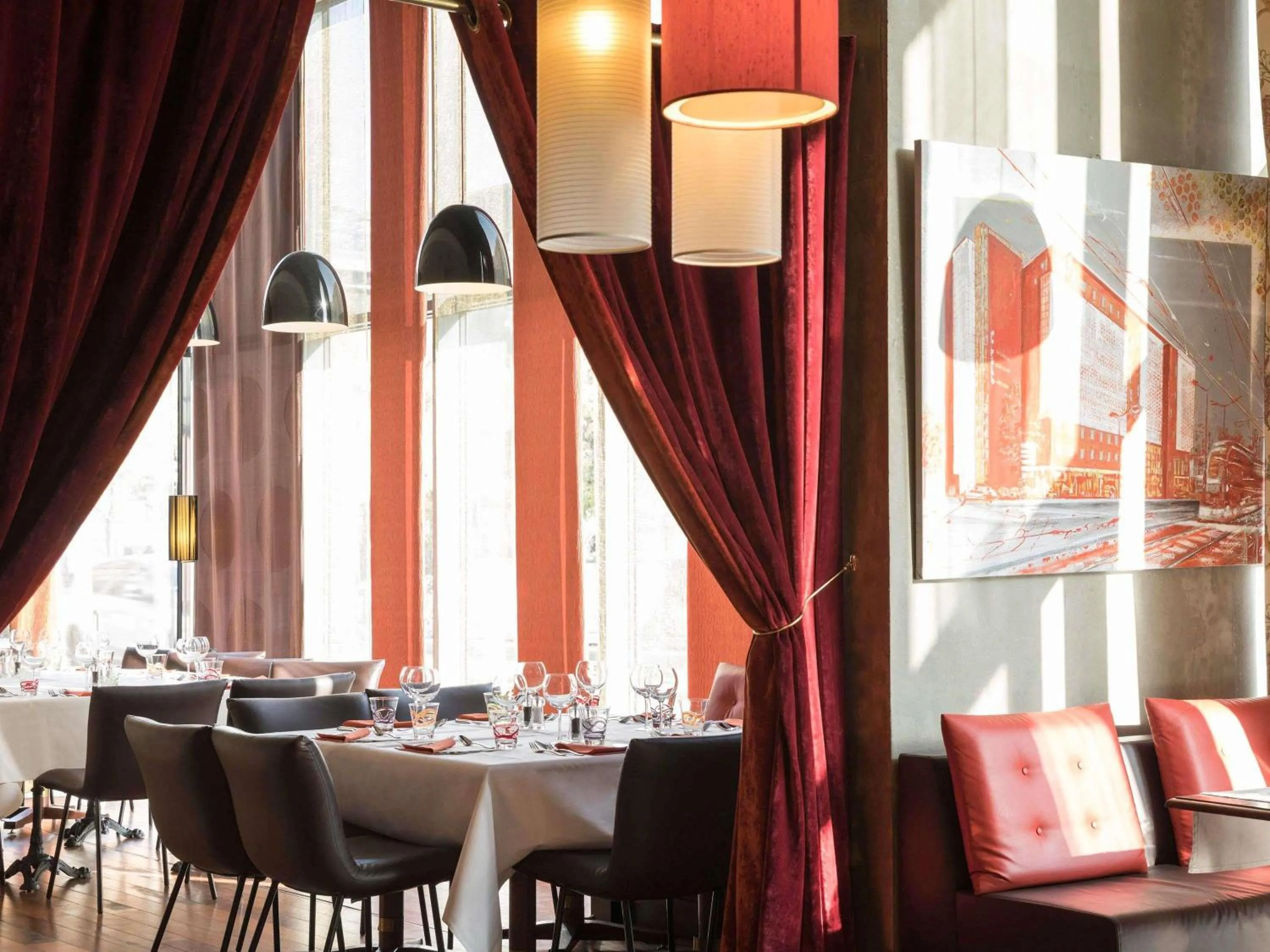 Restaurant/places to eat in Mercure Lyon Centre - Gare Part Dieu