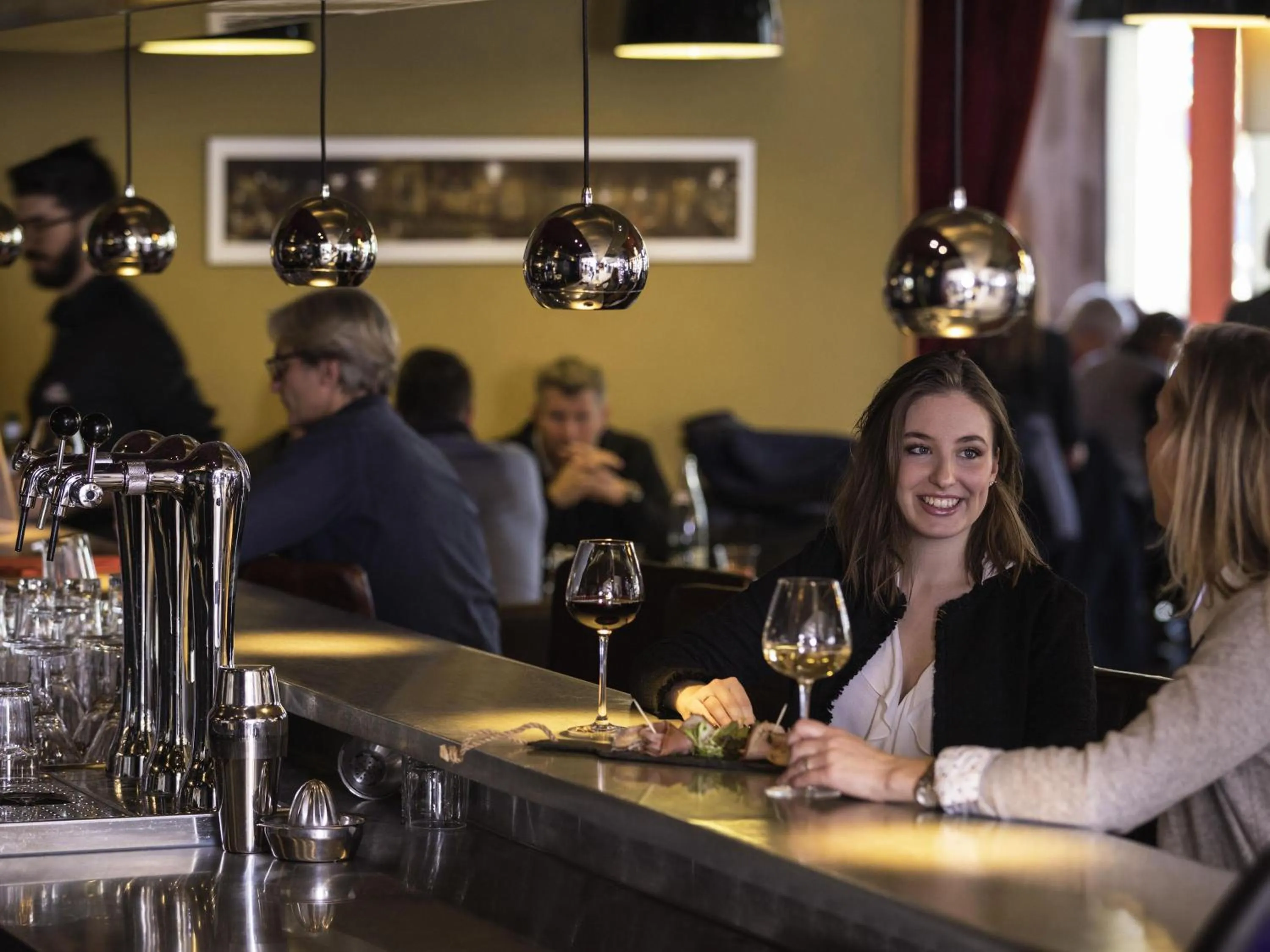 Lounge or bar in Mercure Lyon Centre - Gare Part Dieu