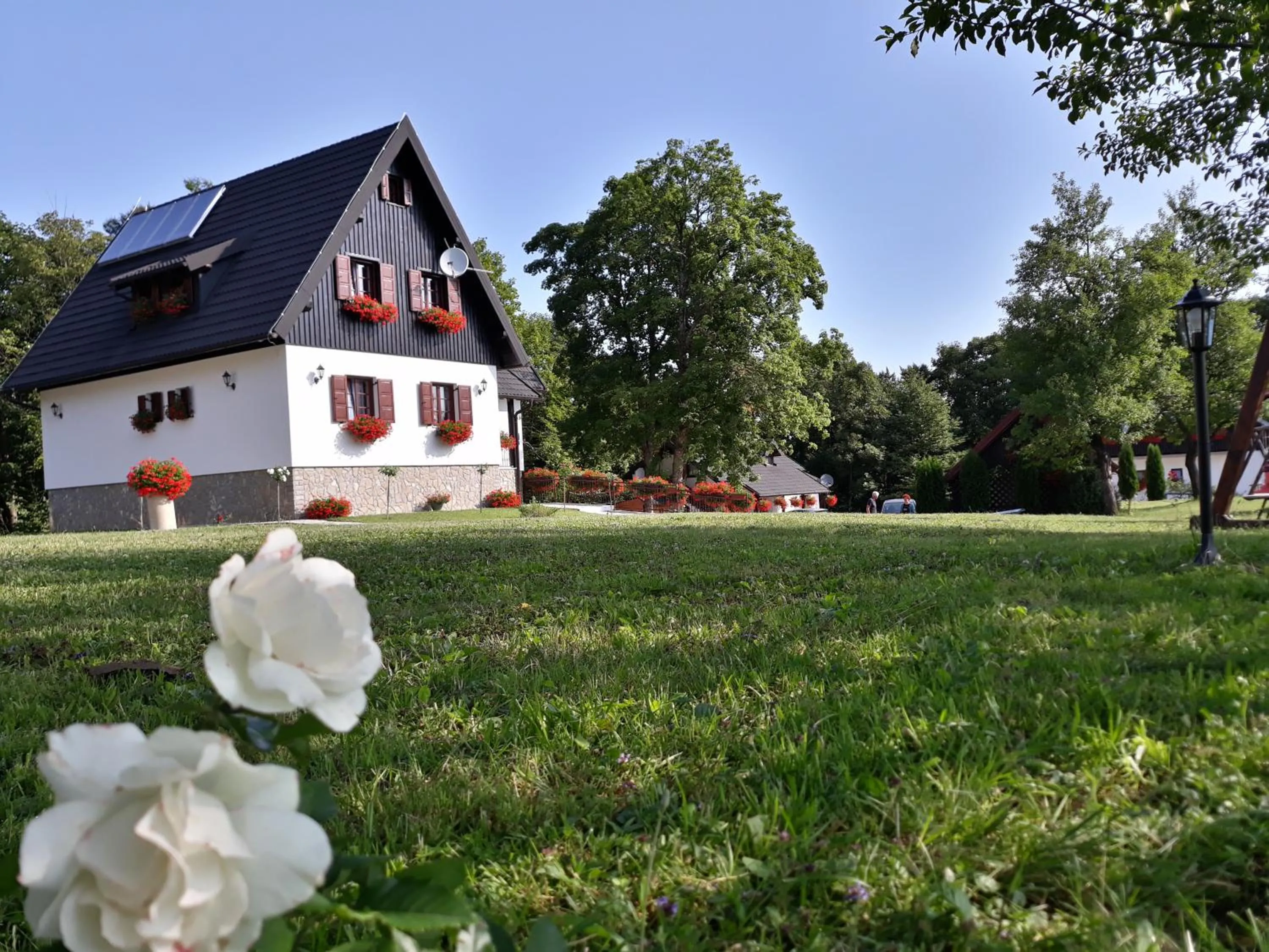 Property building in Pansion Breza