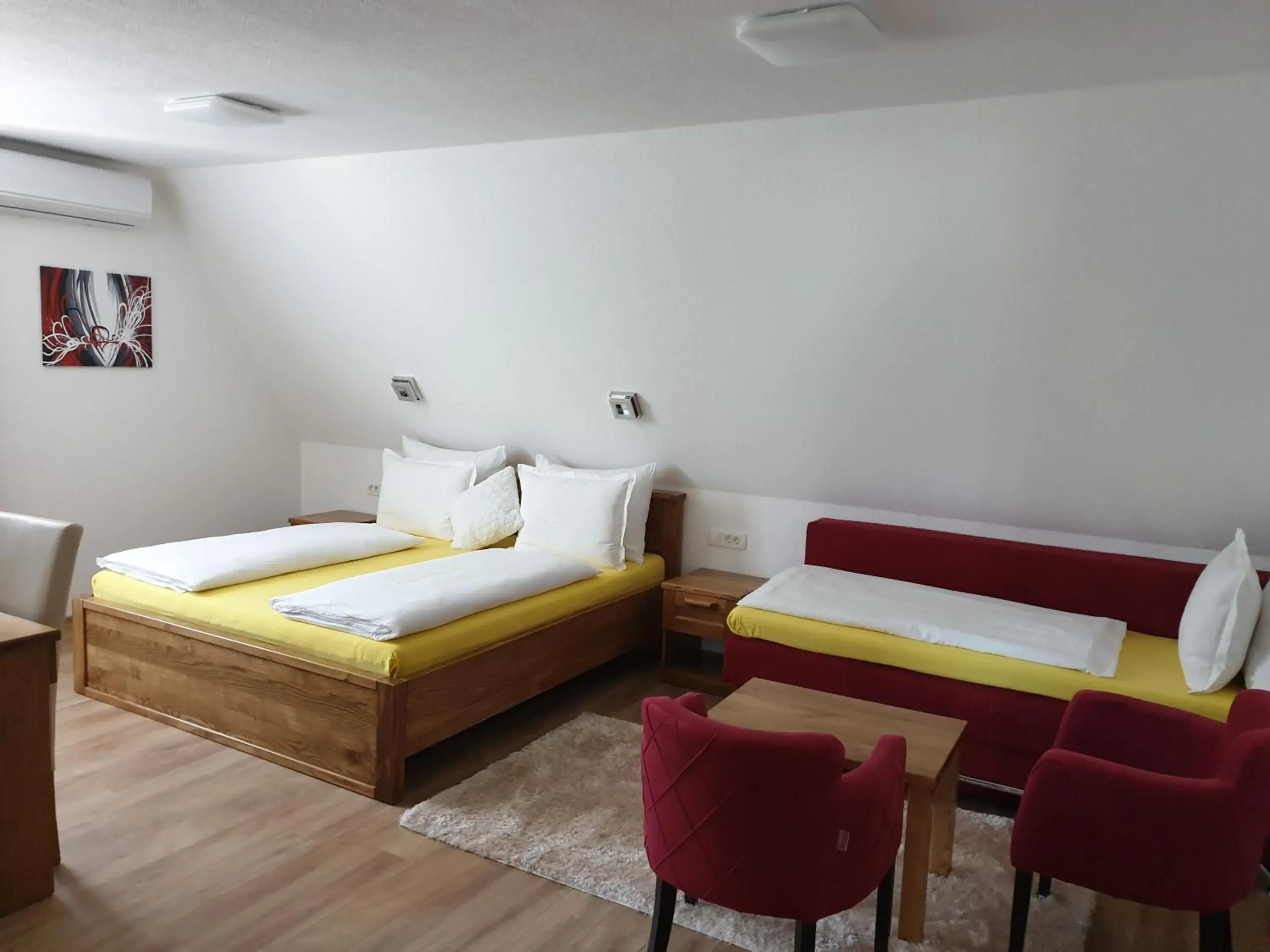 Deluxe Triple Room in Pansion Breza Deluxe Triple Room in Pansion Breza