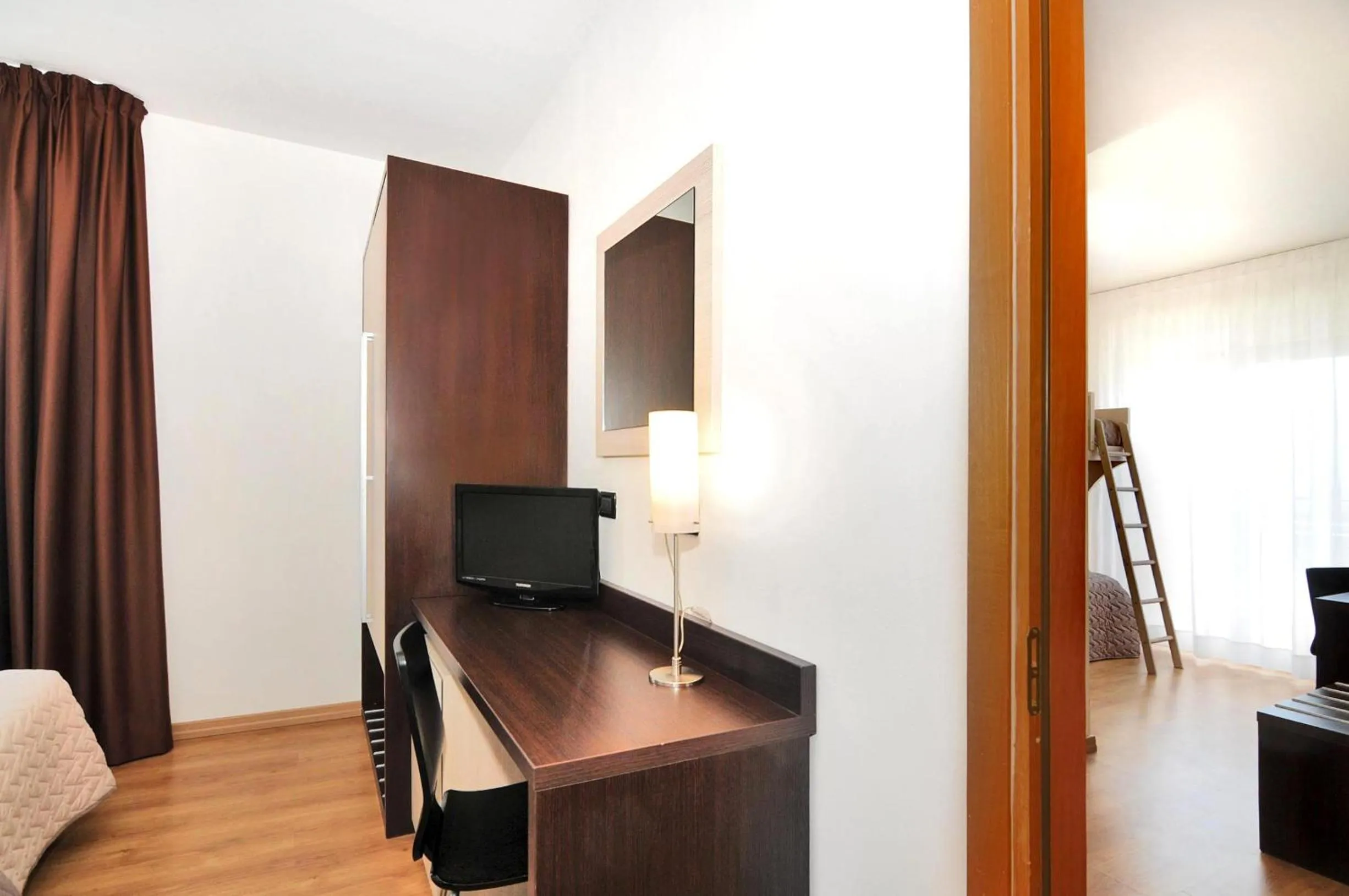 Bedroom in Hotel Levante