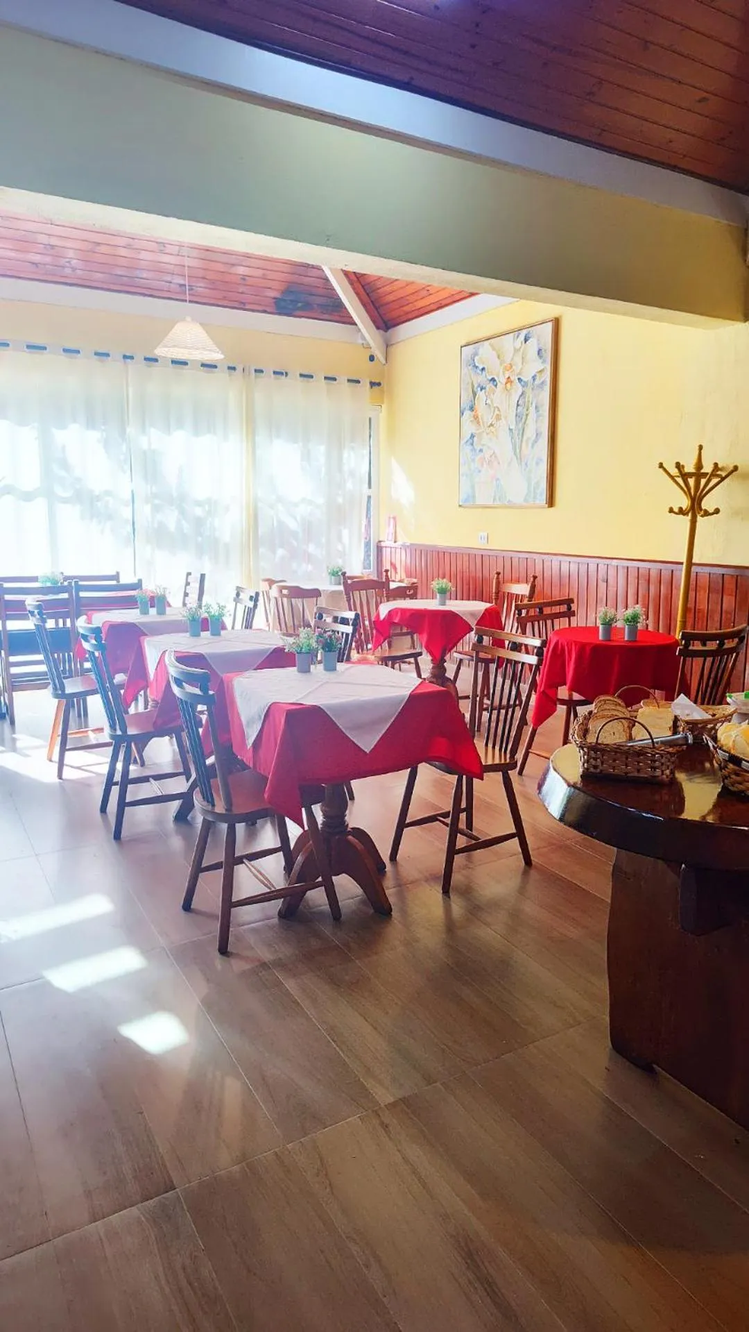 Dining area in Pousada Casa dos Sonhos