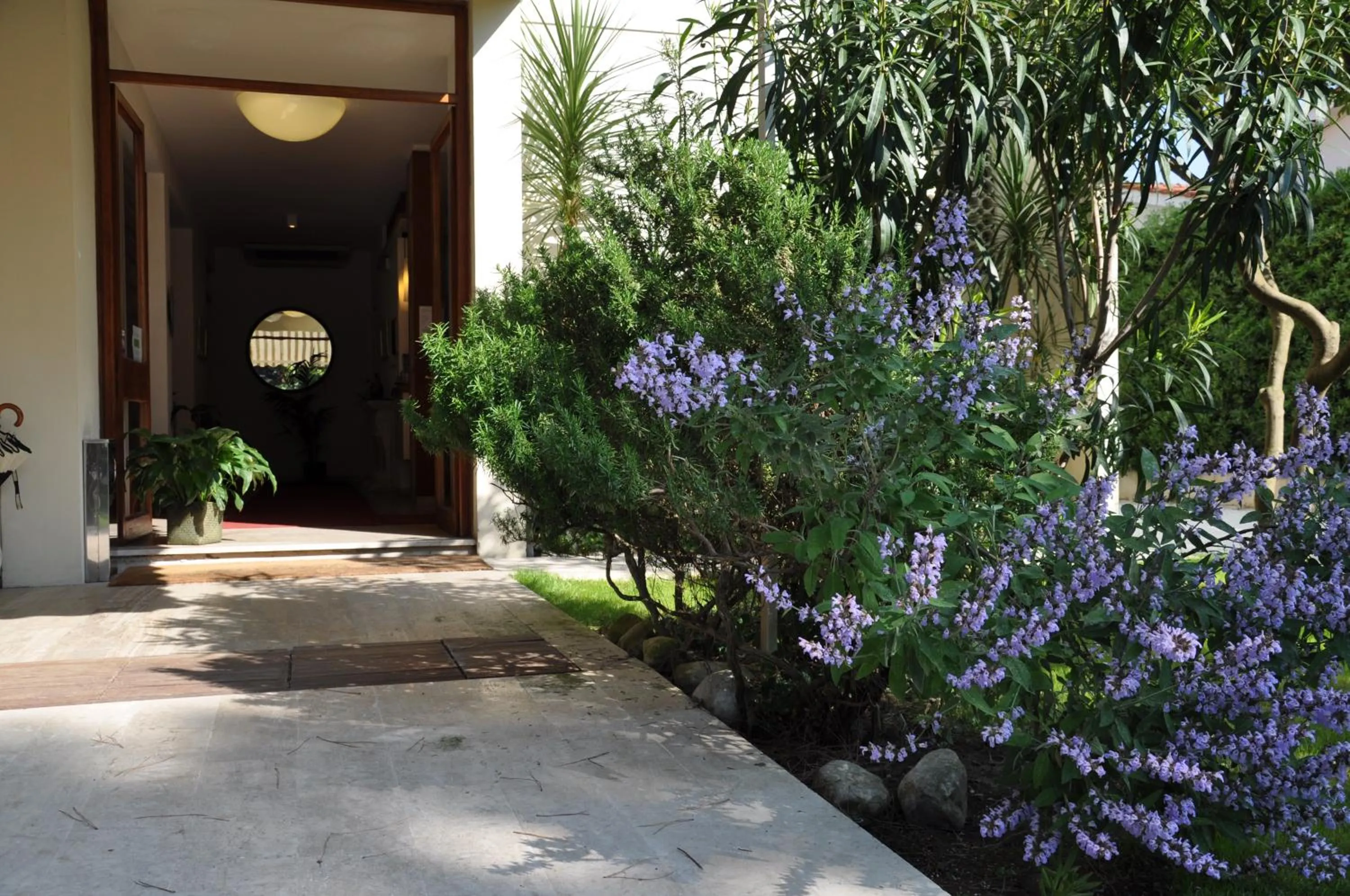 Facade/entrance in Hotel Etruria
