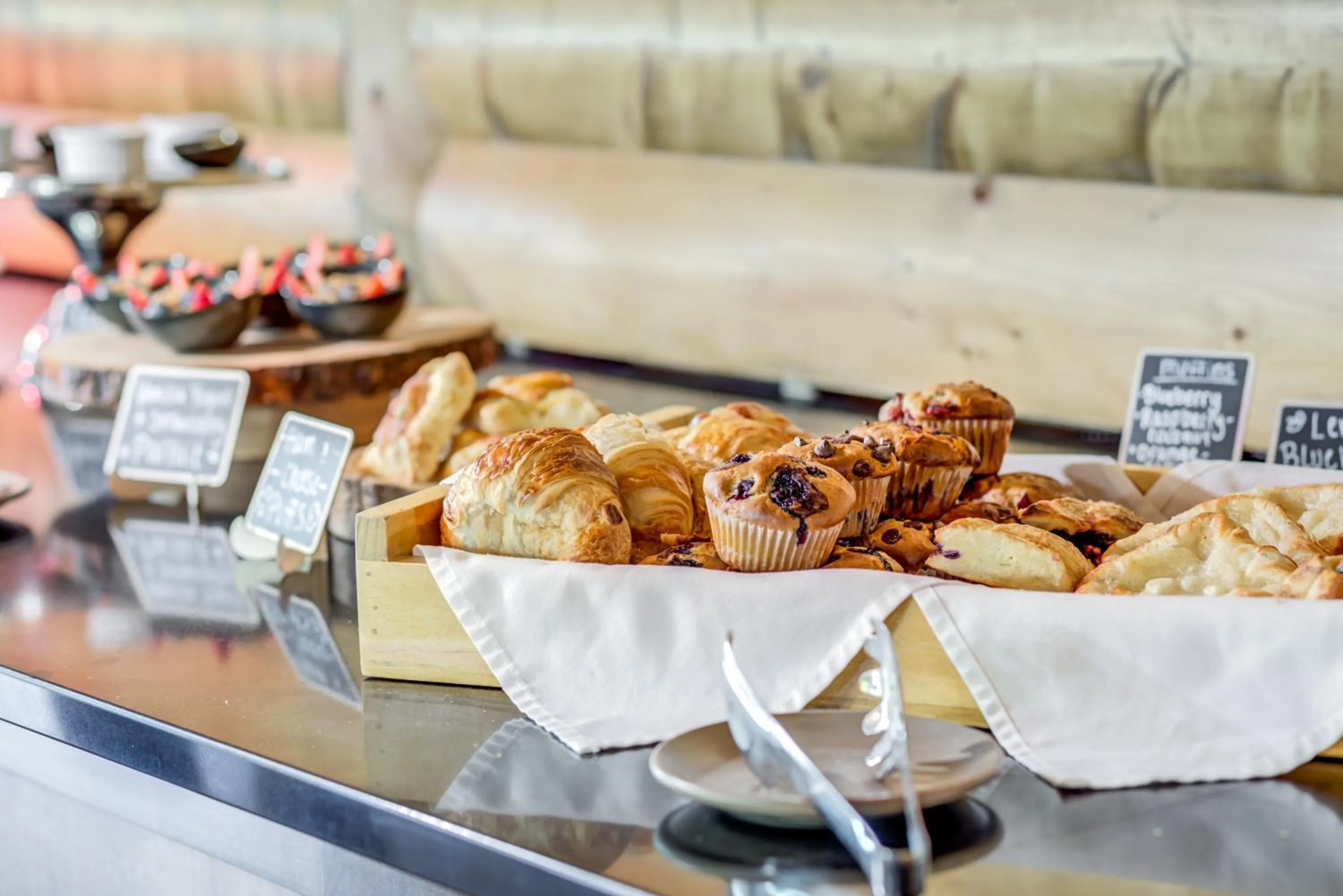 Breakfast in Grand Lake Lodge