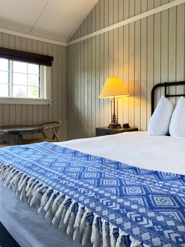 Bed in Grand Lake Lodge