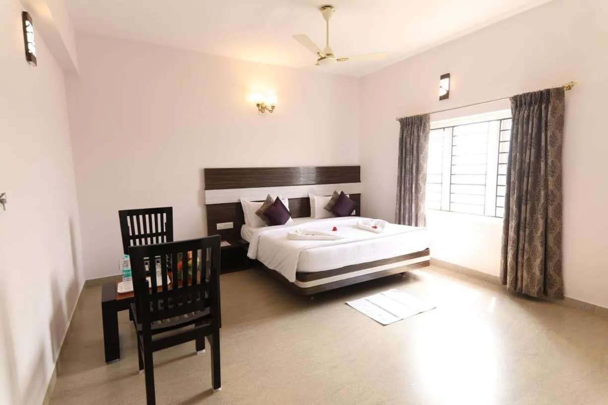 Bed in Sri Gnana Vedha Beach Residency