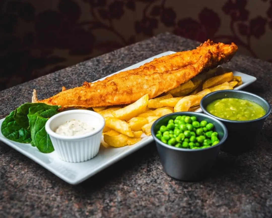 Restaurant/places to eat in The Whittington and Cat