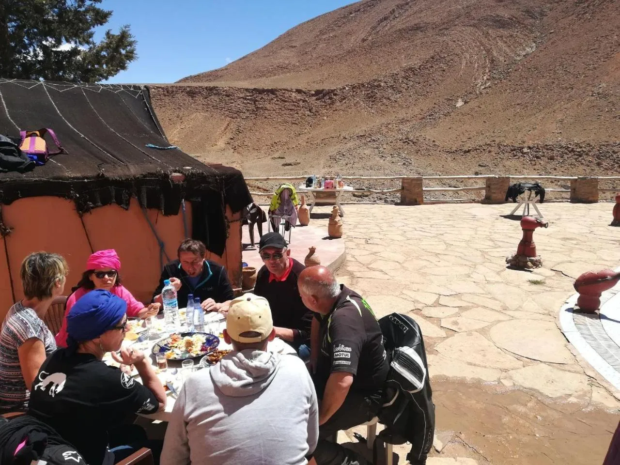 Breakfast in Auberge Camping BOUGAFER Tamtetoucht
