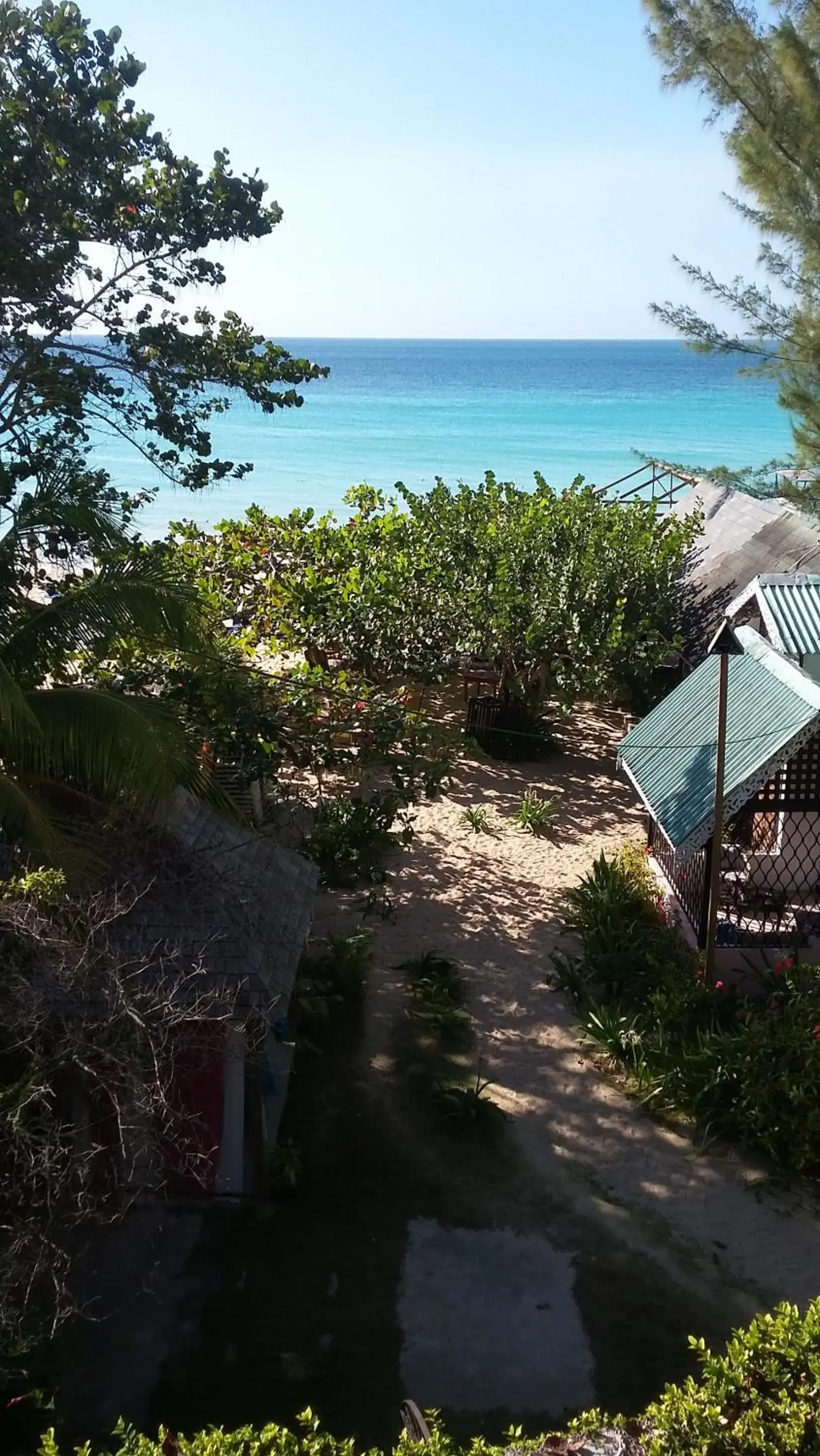 Penthouse Suite in Firefly Beach Cottages Penthouse Suite in Firefly Beach Cottages