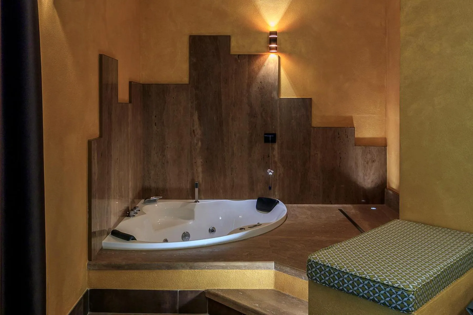 Hot Tub in Il Podere di Marfisa