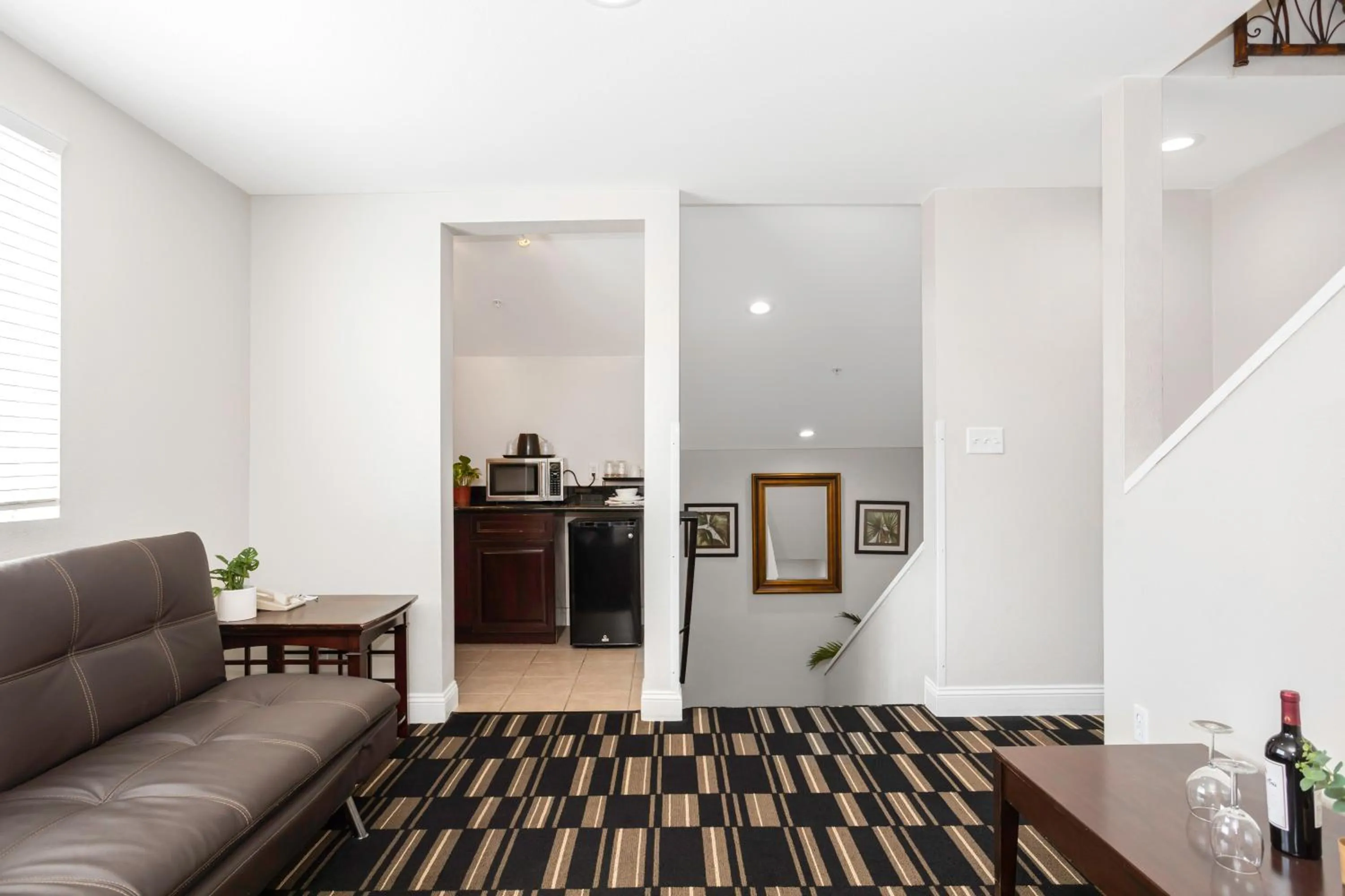 Kitchen or kitchenette in The Hotel Oceanside