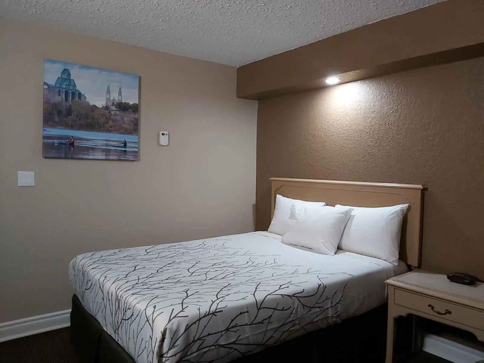 Bed in Arnprior Motor Inn