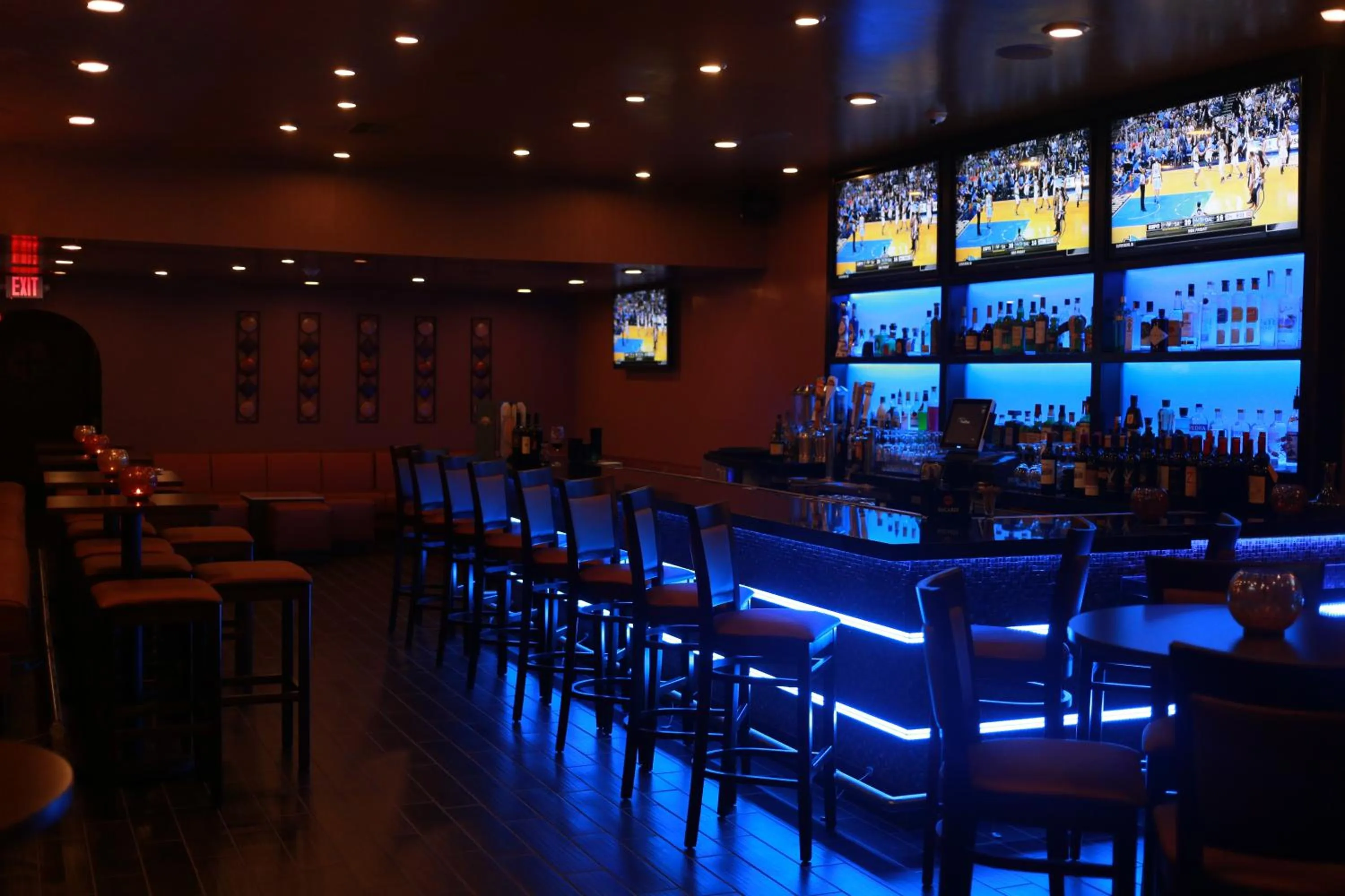 Restaurant/places to eat in Travelers Inn Manteca