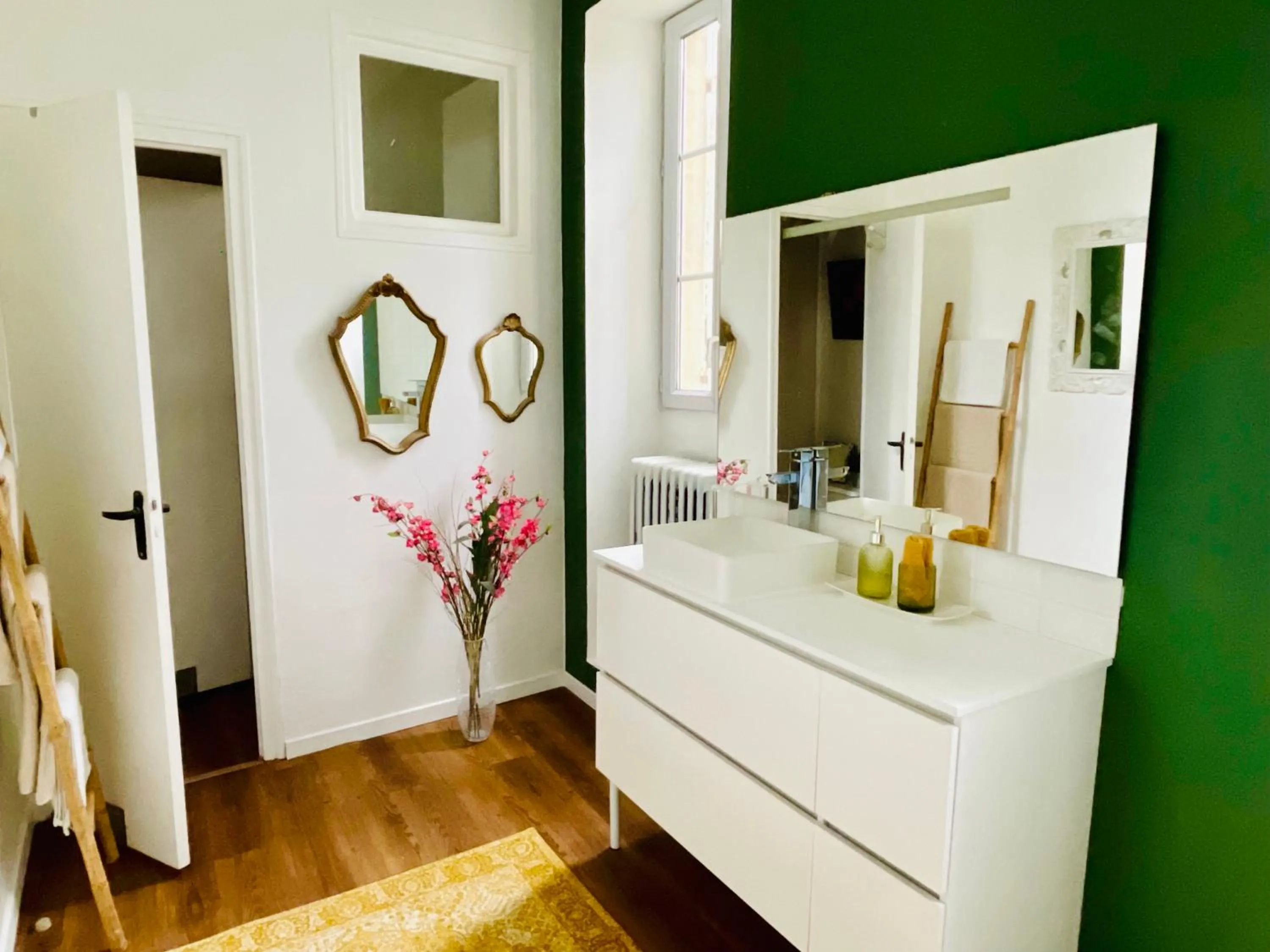 Bathroom in Le Manoir des Doyens