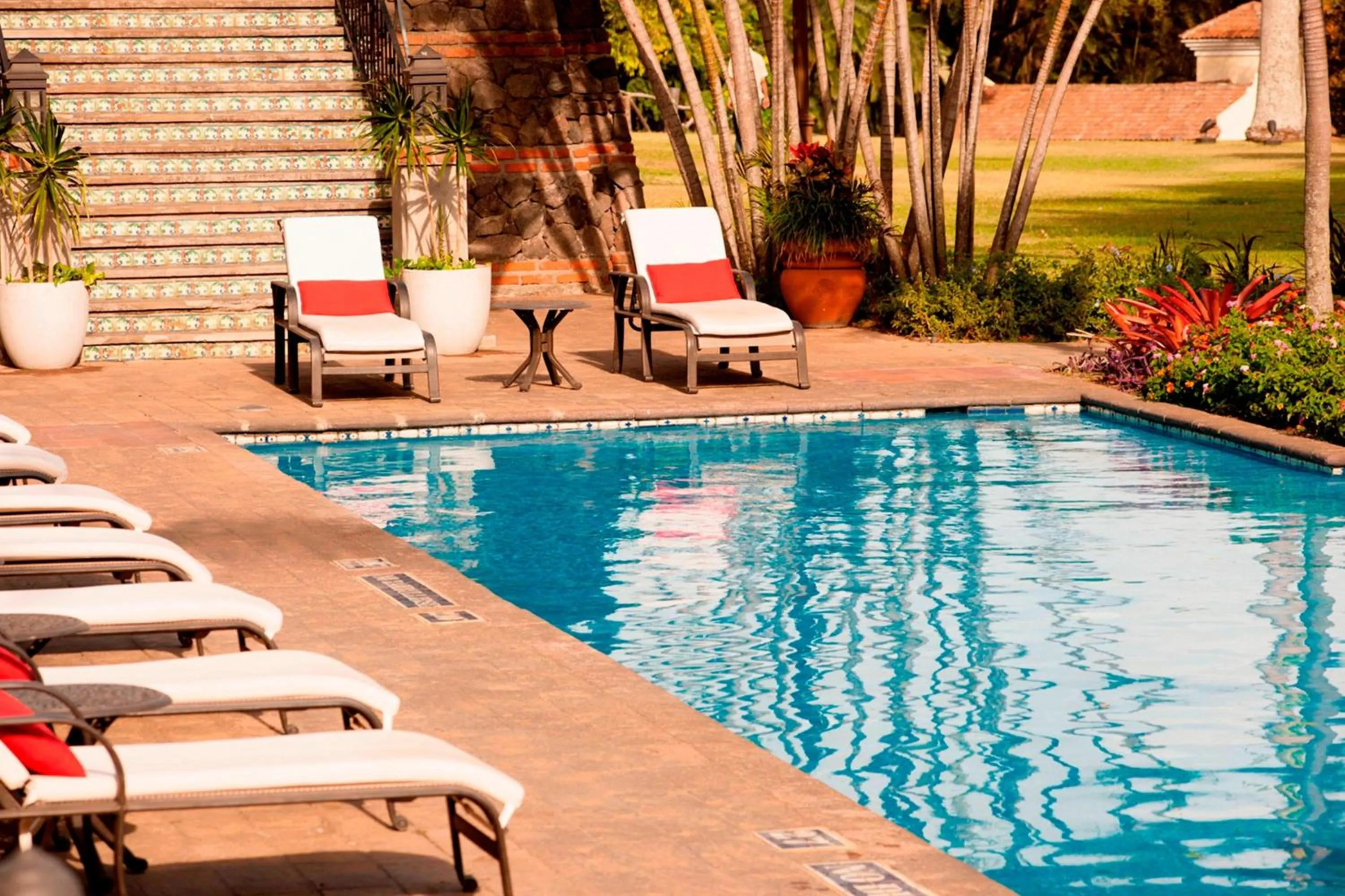 Swimming pool in Costa Rica Marriott Hotel Hacienda Belen