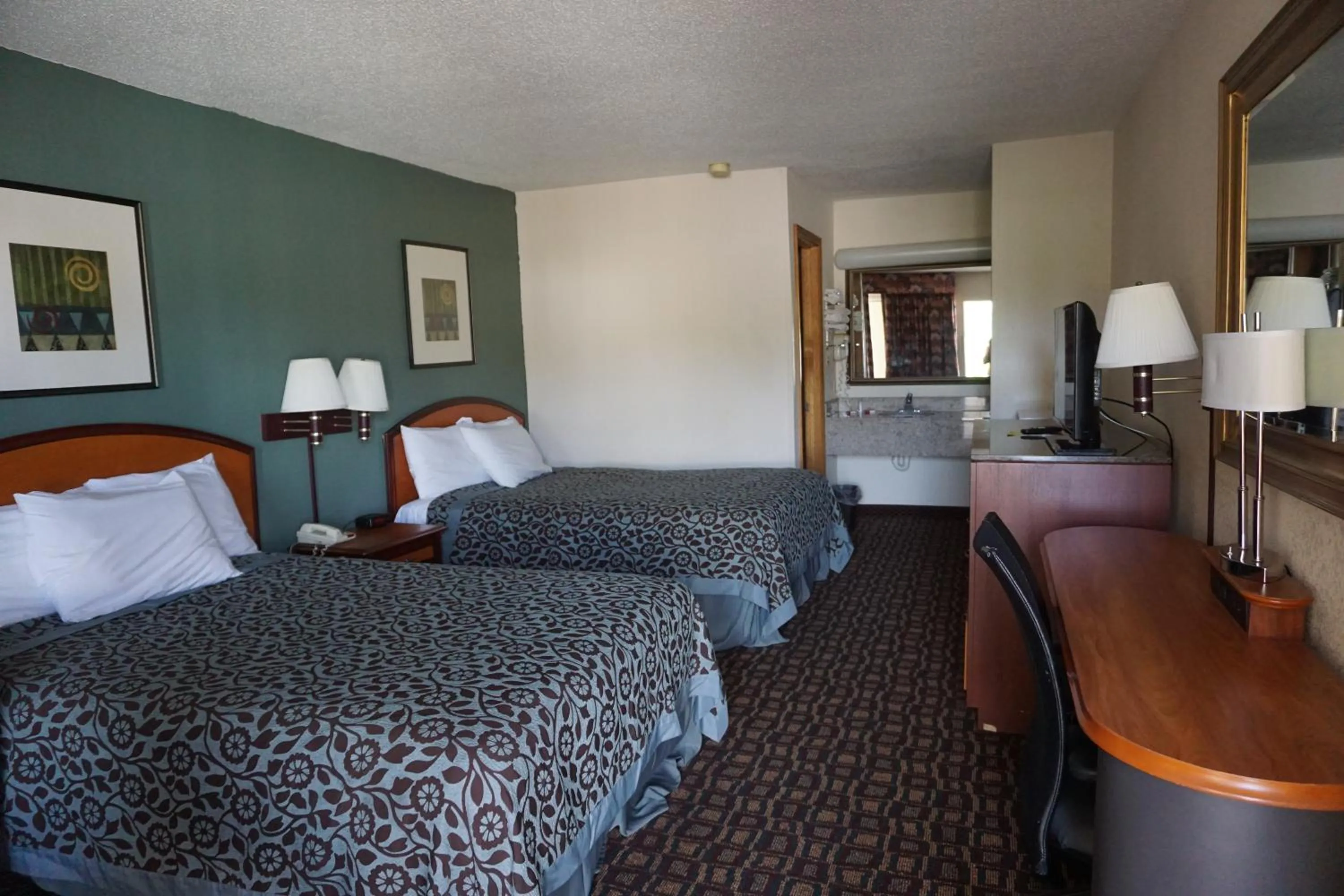 Bed in Days Inn by Wyndham Augusta Wheeler Road