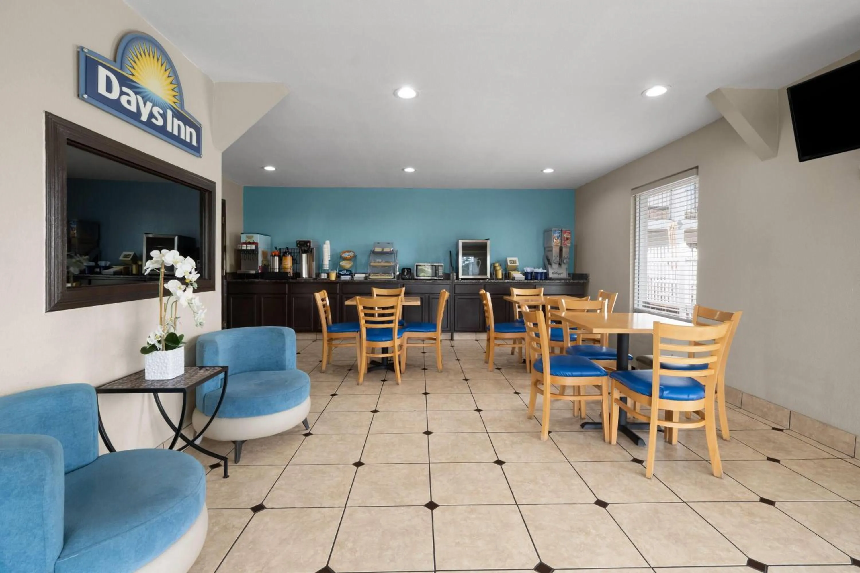 Lobby or reception in Days Inn by Wyndham Augusta Wheeler Road