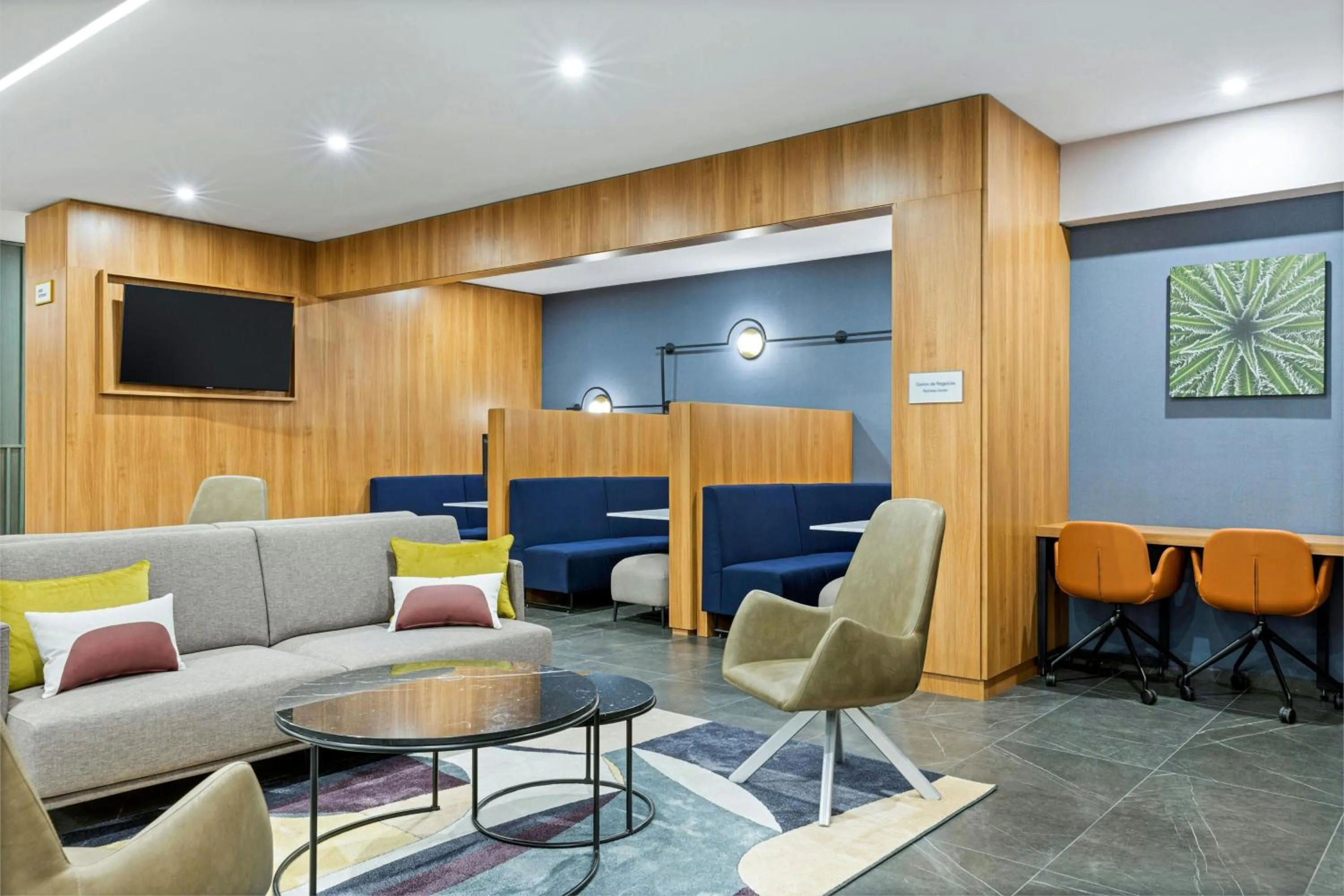 Lobby or reception in Courtyard by Marriott San Jose Escazu