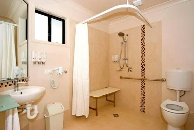 Shower in Johnson Road Motel