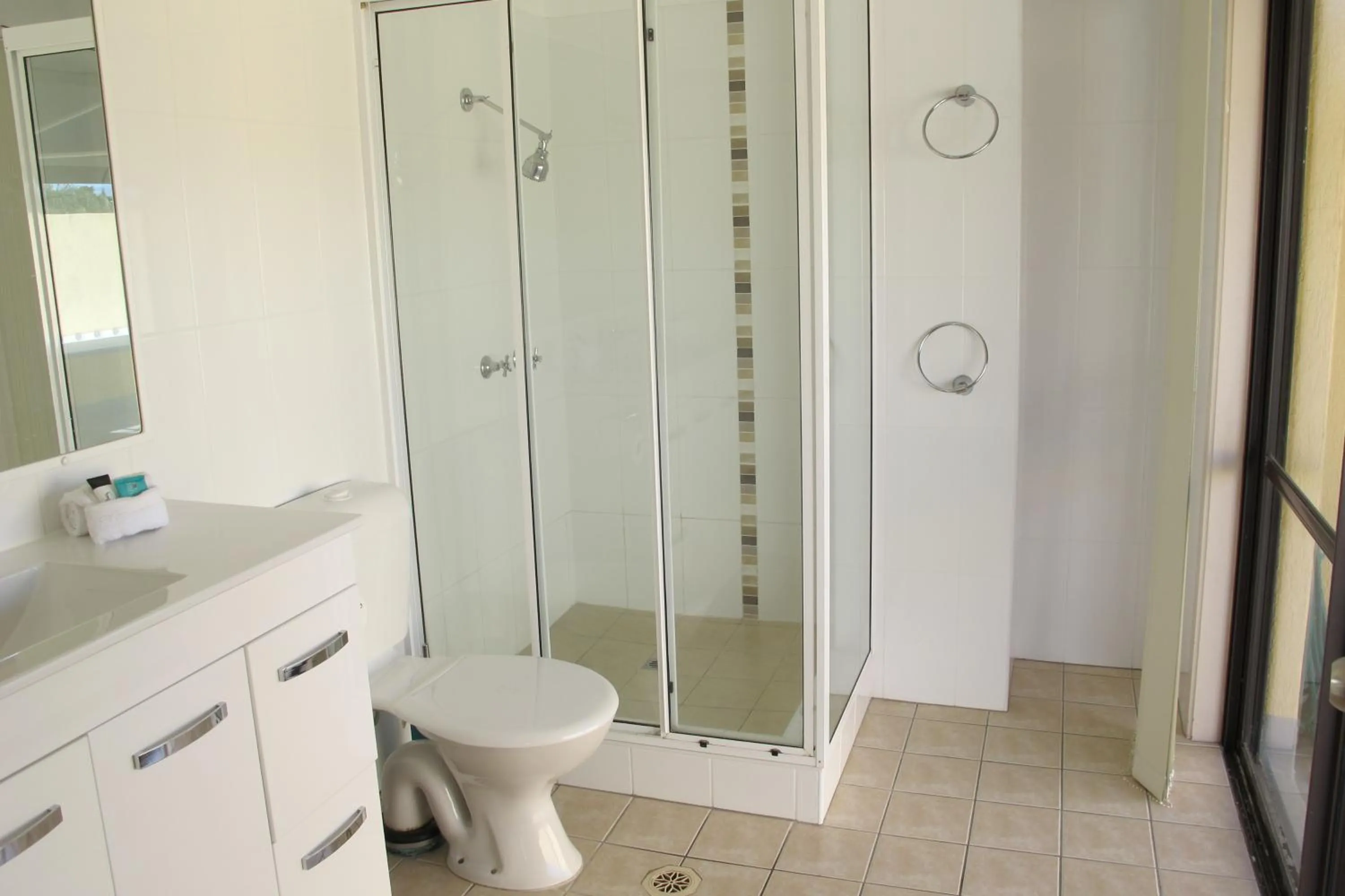 Bathroom in Grangewood Court Apartments