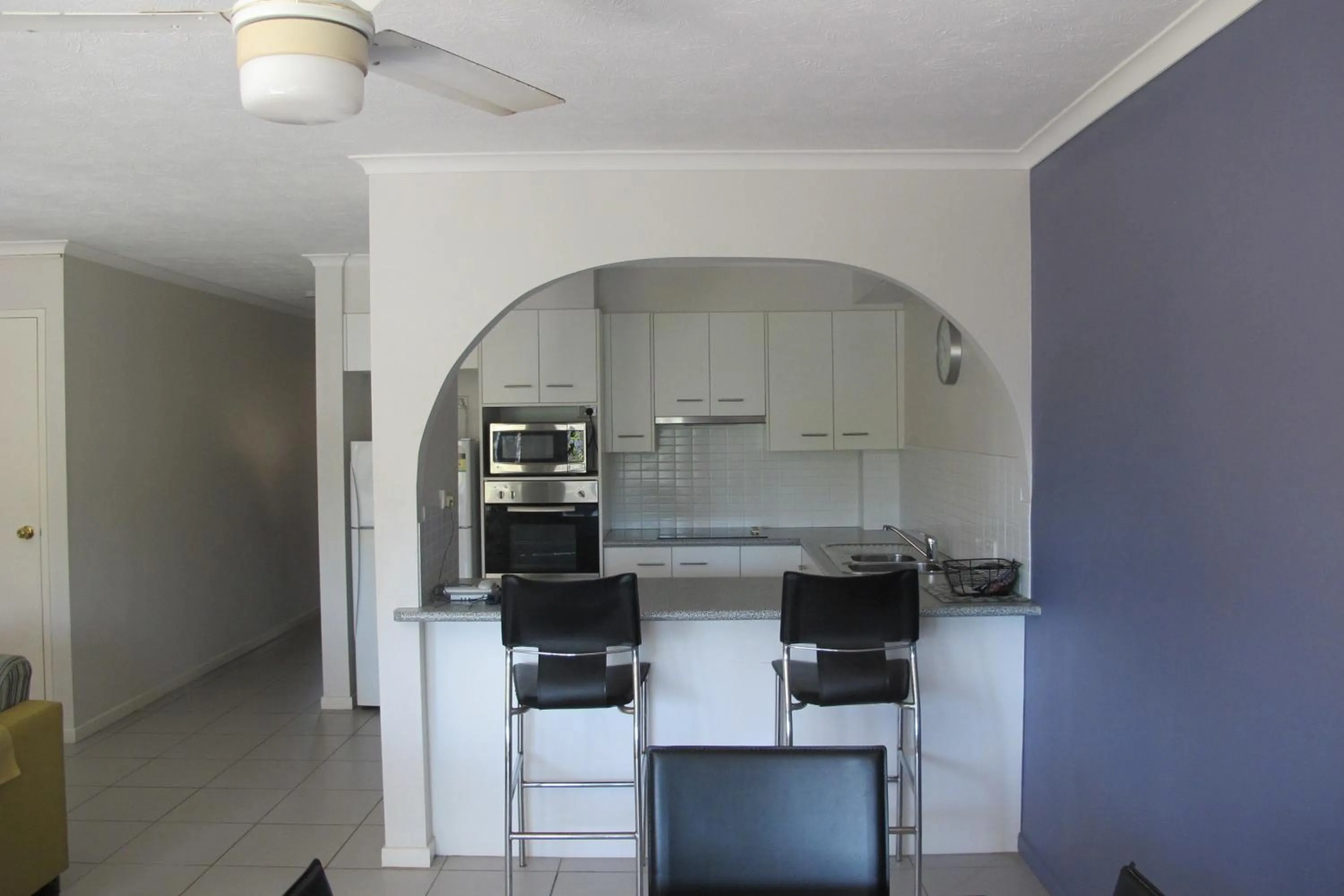 Kitchen or kitchenette in Grangewood Court Apartments