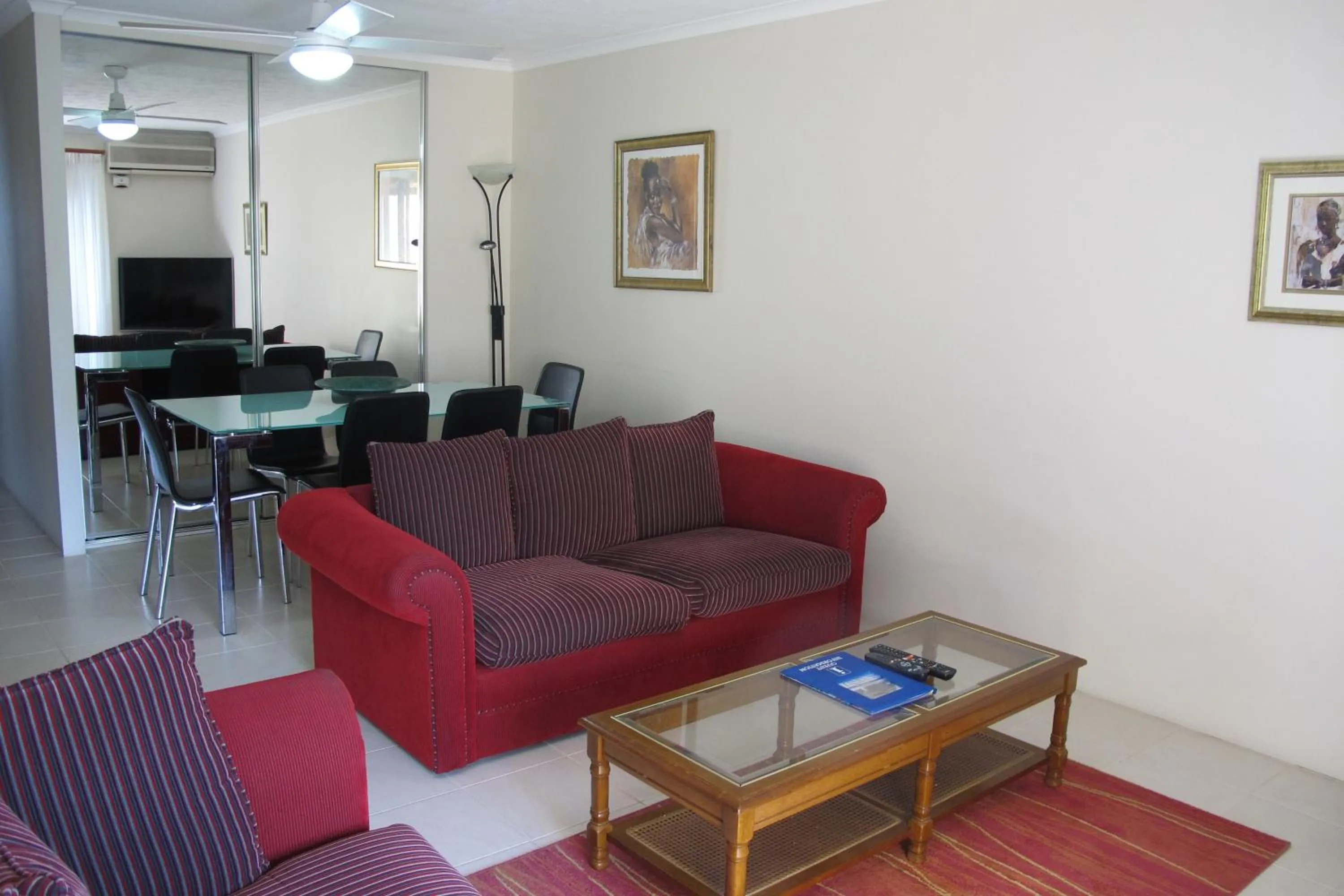 Living room in Grangewood Court Apartments