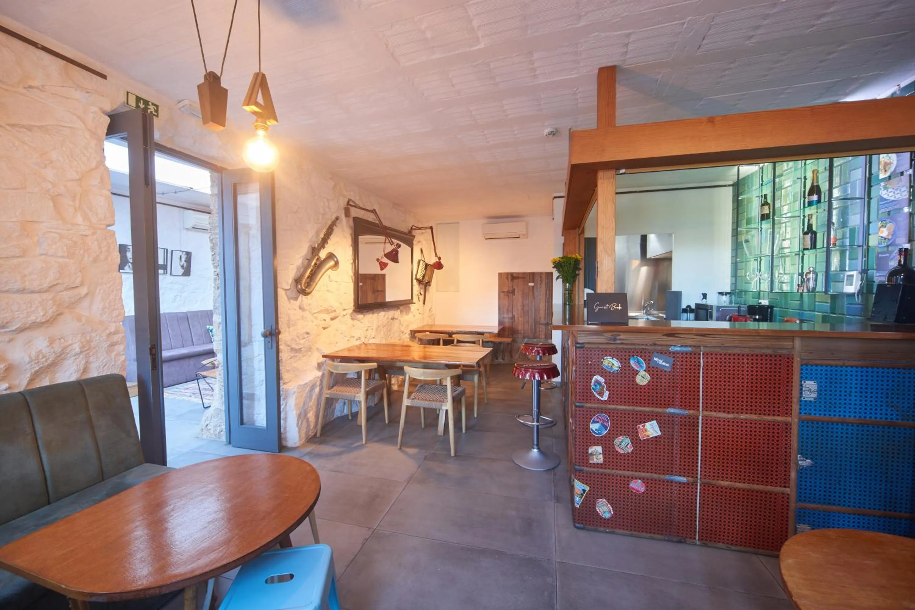 Dining area in Bridge It - Suites & Views