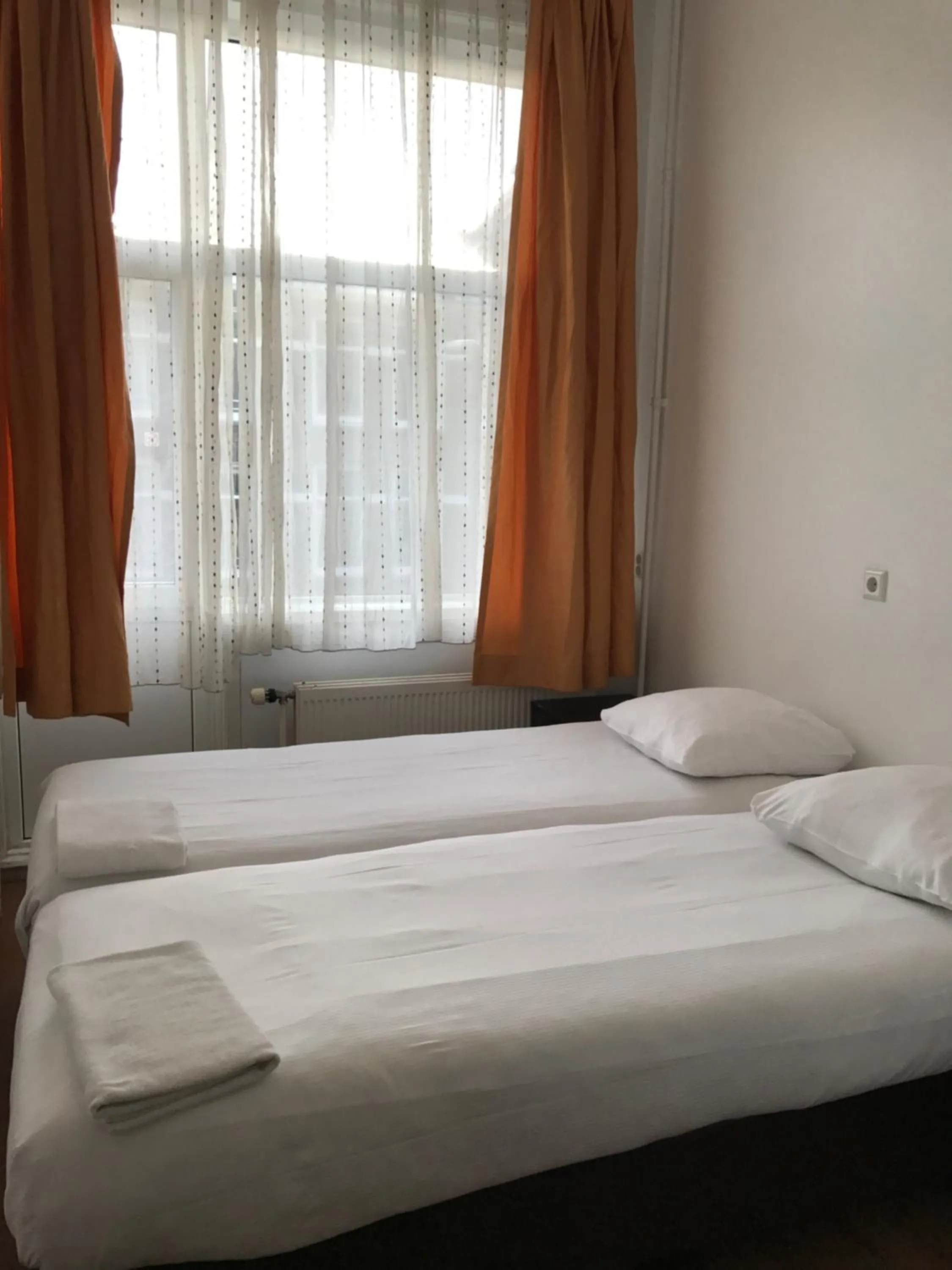 Bedroom, Bed in Hotel Sphinx