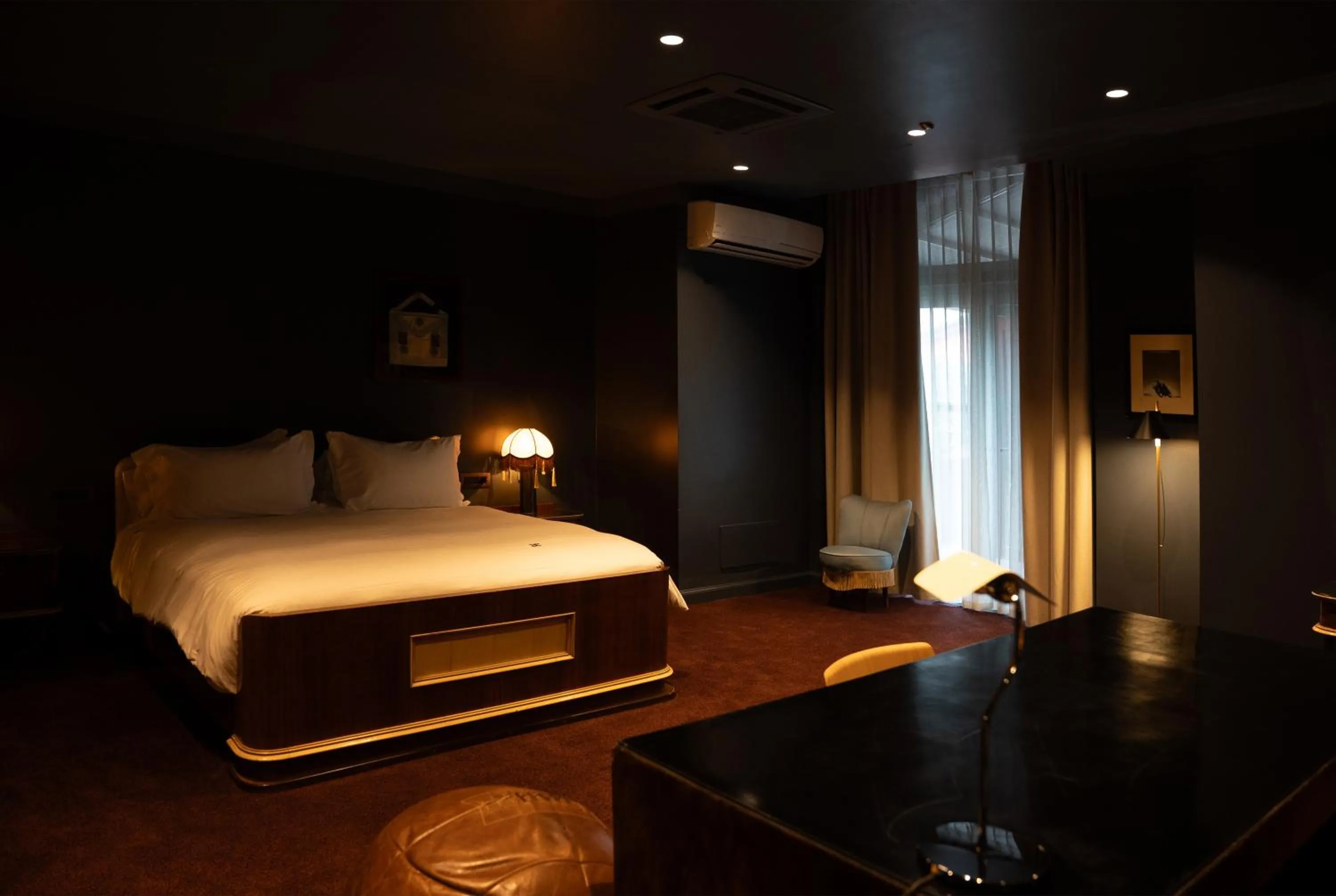 Balcony/Terrace, Bed in Aethos Hotel Milan