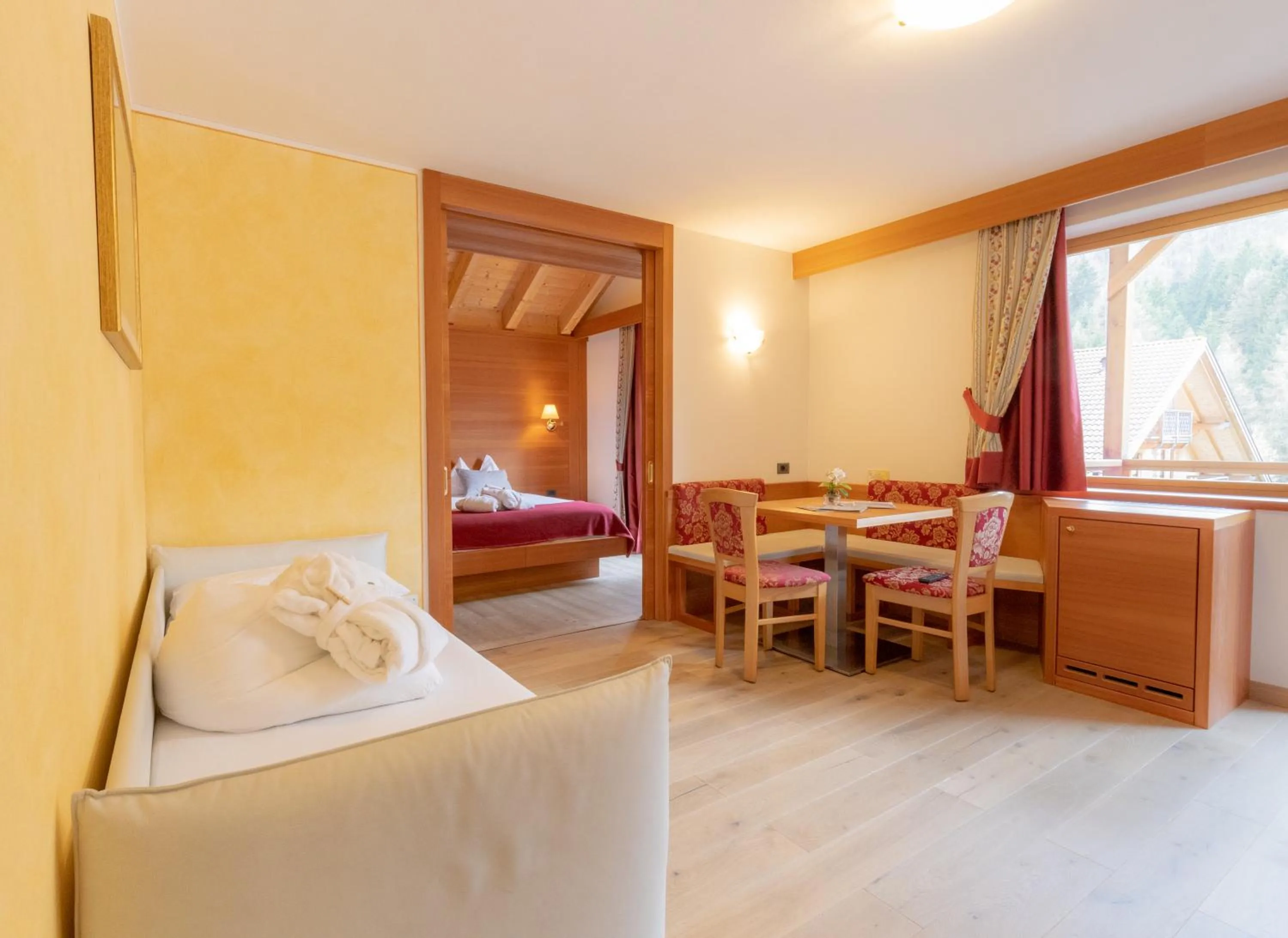 Bed in Berghotel Miramonti