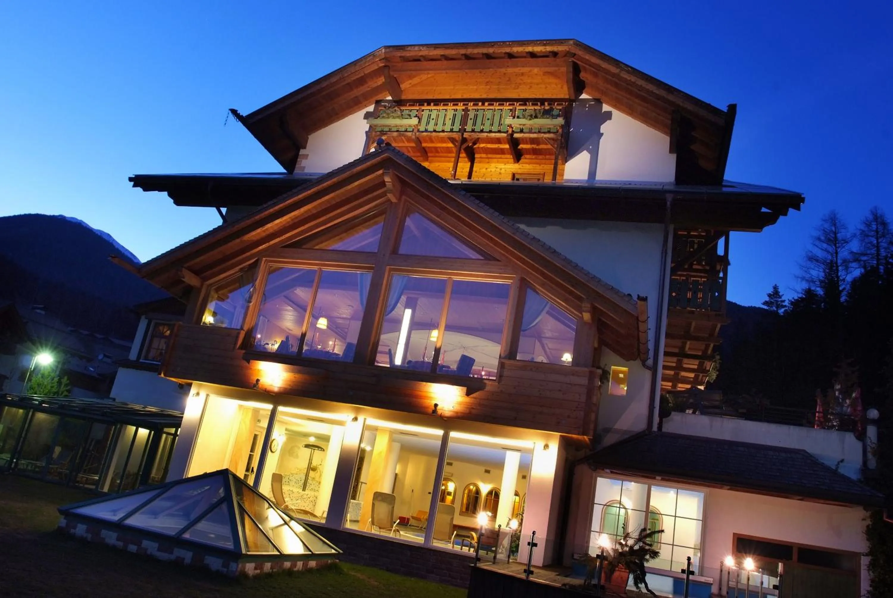 Facade/entrance in Berghotel Miramonti