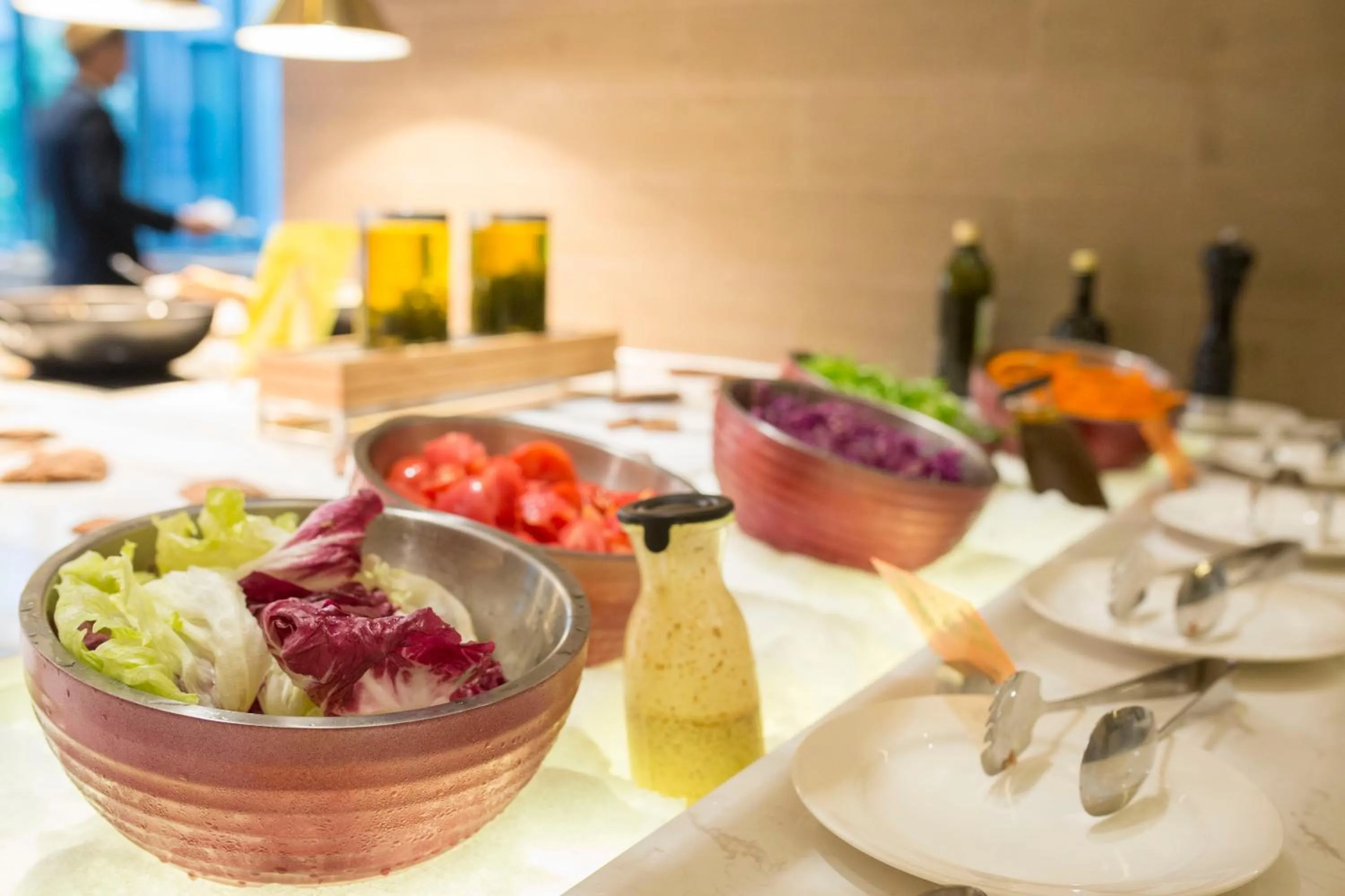 Breakfast in Q-Box Hotel Shanghai Sanjiagang -Offer Pudong International Airport and Disney shuttle