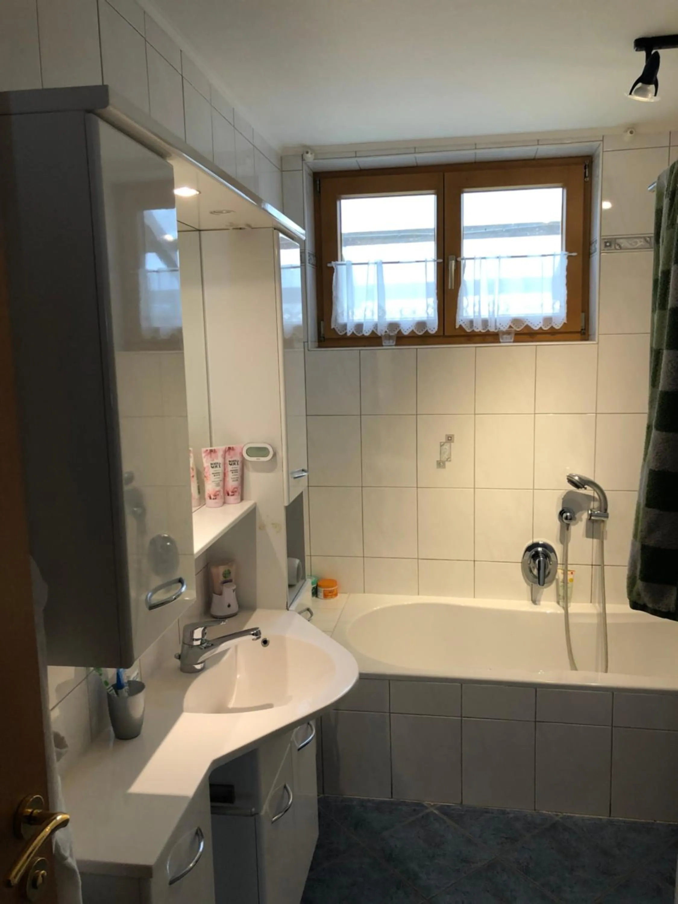 Bathroom in Hotel-Restaurant Kirchenwirt Aigen