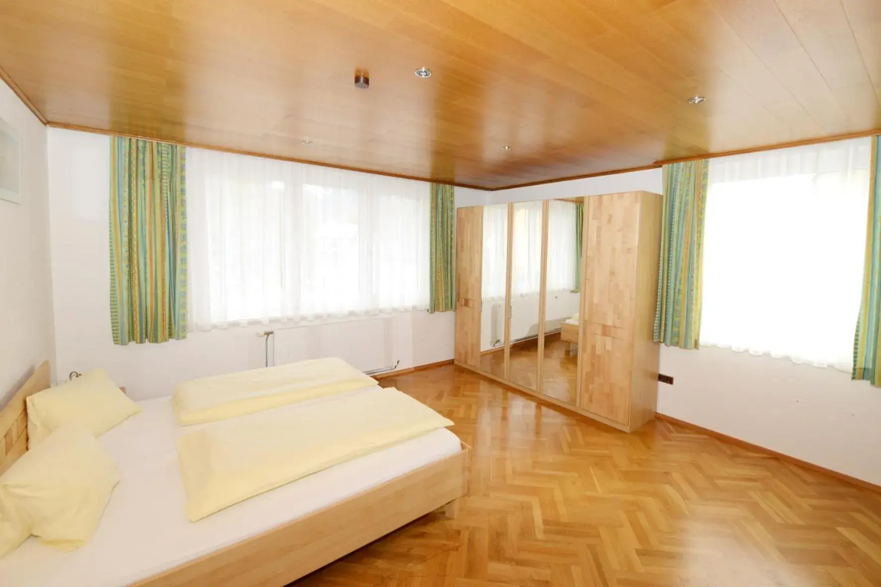 Apartment with Balcony in Hotel-Restaurant Kirchenwirt Aigen Apartment with Balcony in Hotel-Restaurant Kirchenwirt Aigen