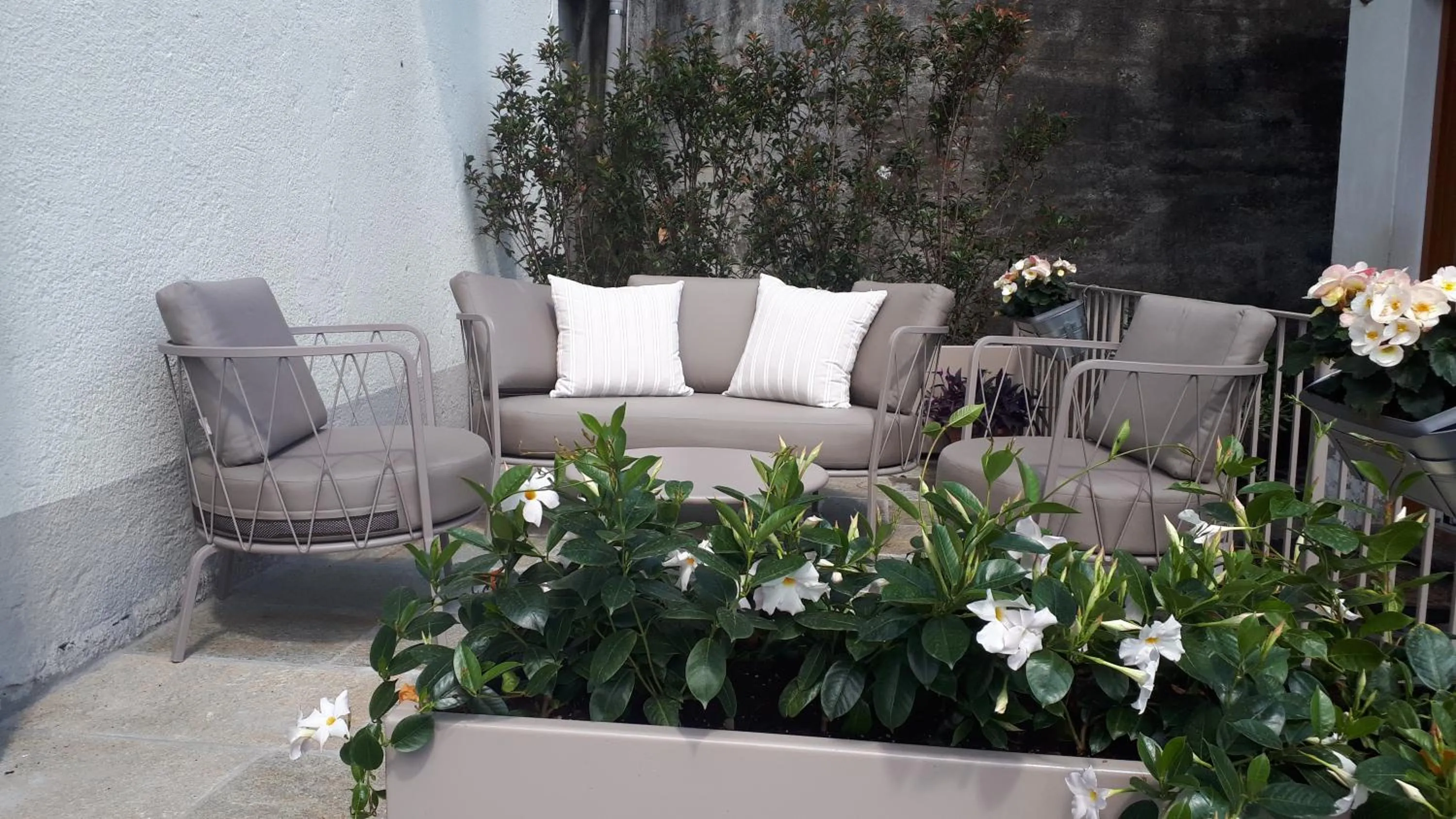 Restaurant/places to eat in Hotel Sole