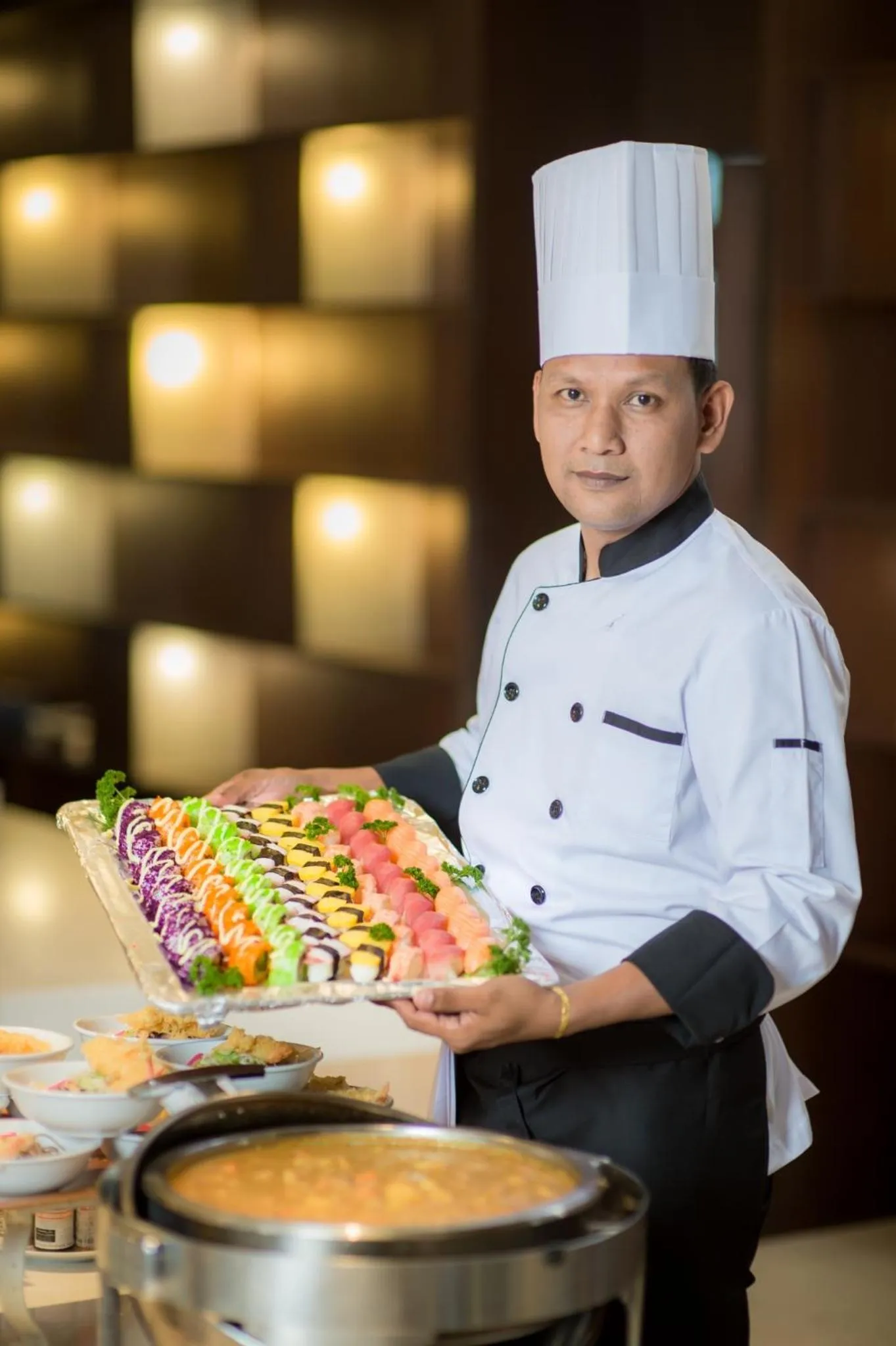 Restaurant/places to eat in Laemtong Serviced Apartment