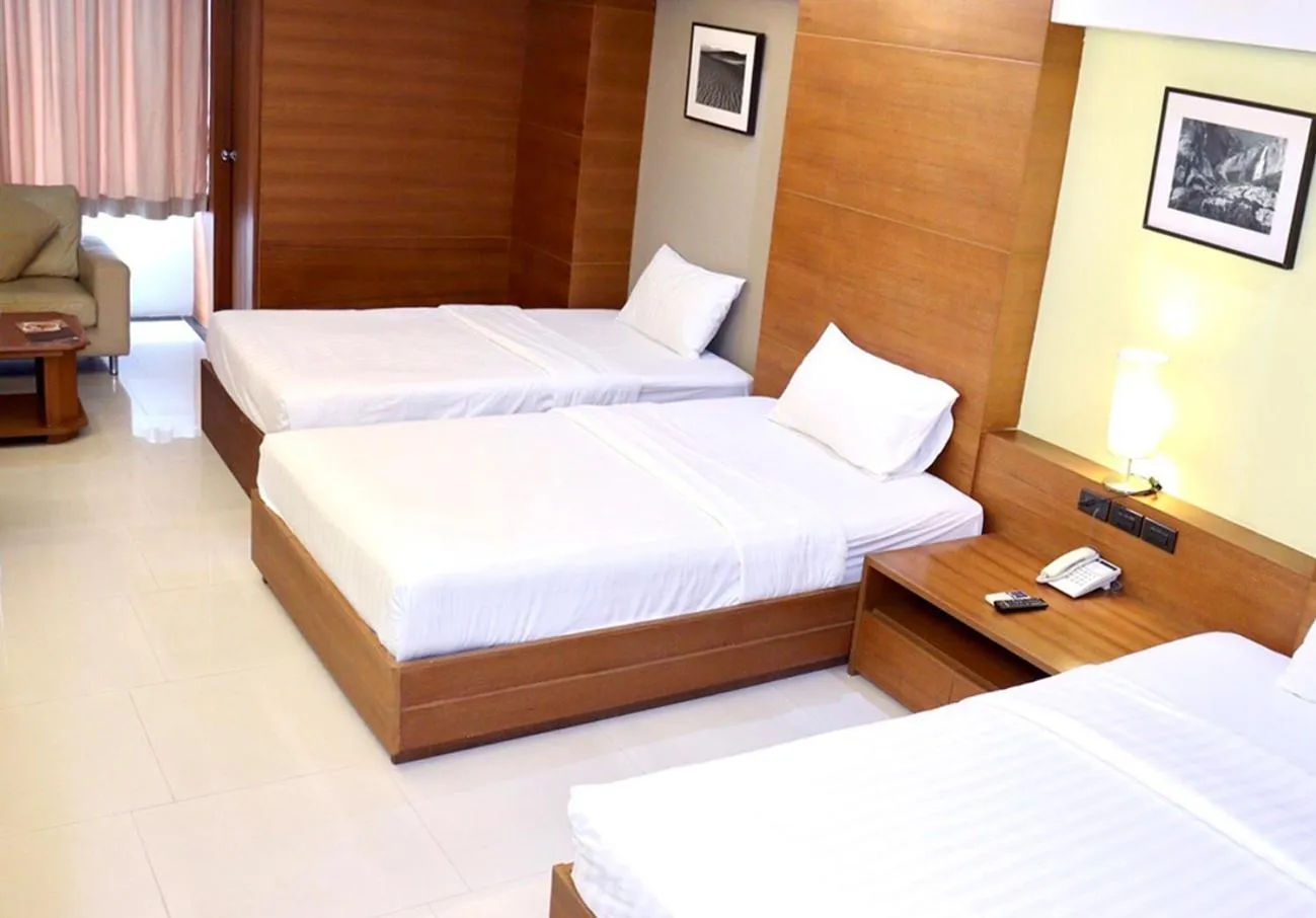 Bed in Laemtong Serviced Apartment