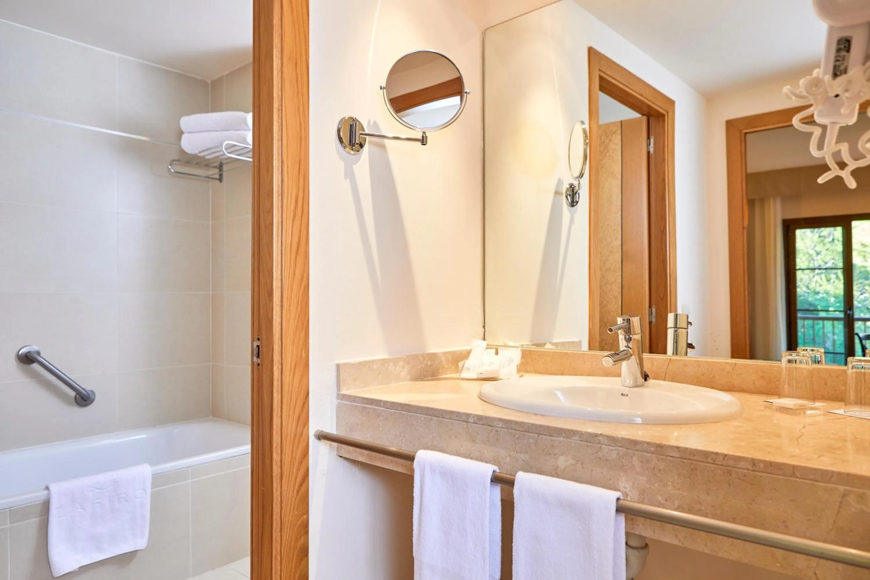 Bathroom in Zafiro Cala Mesquida