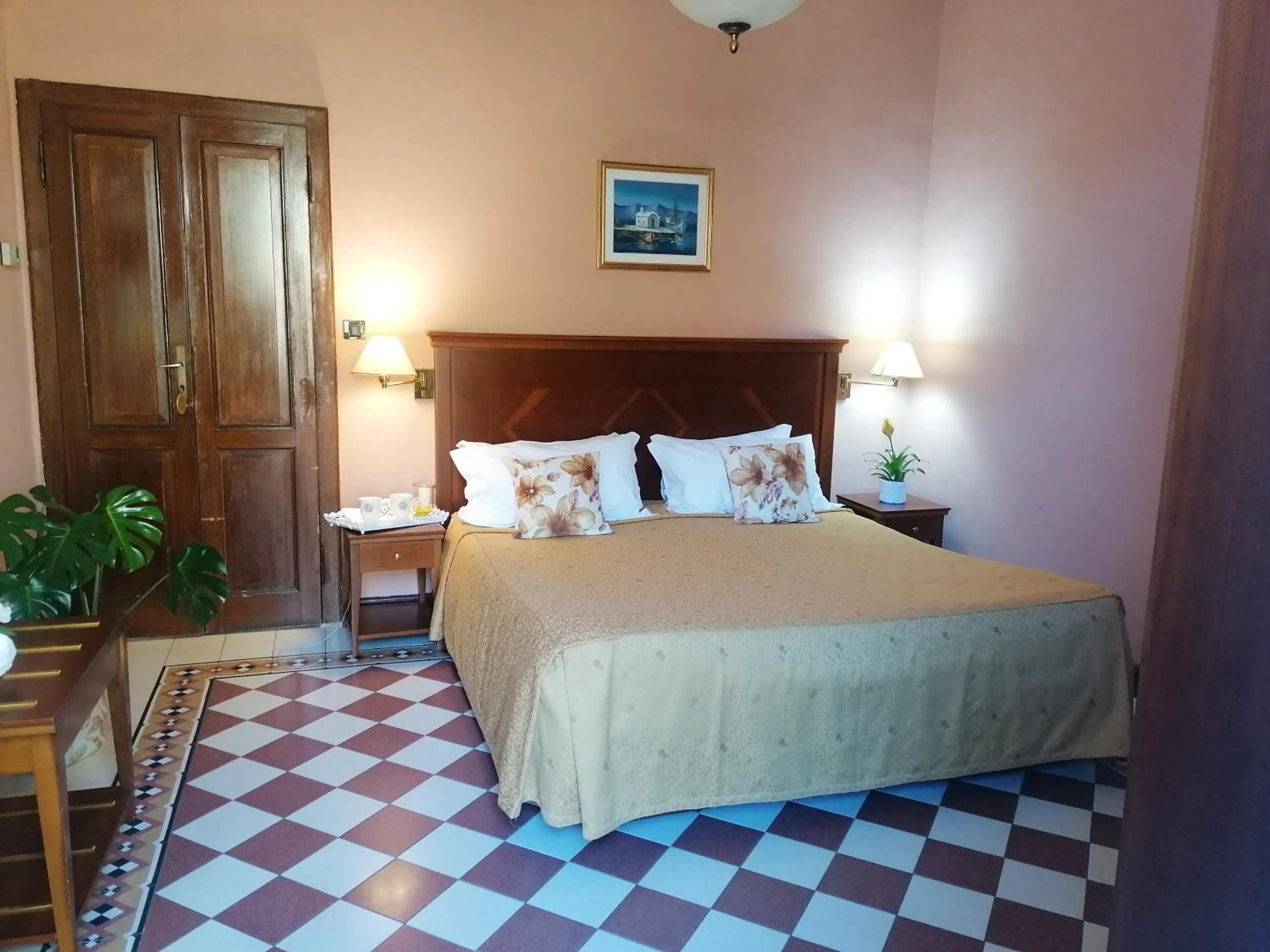 Bed in Hotel La Rondinella