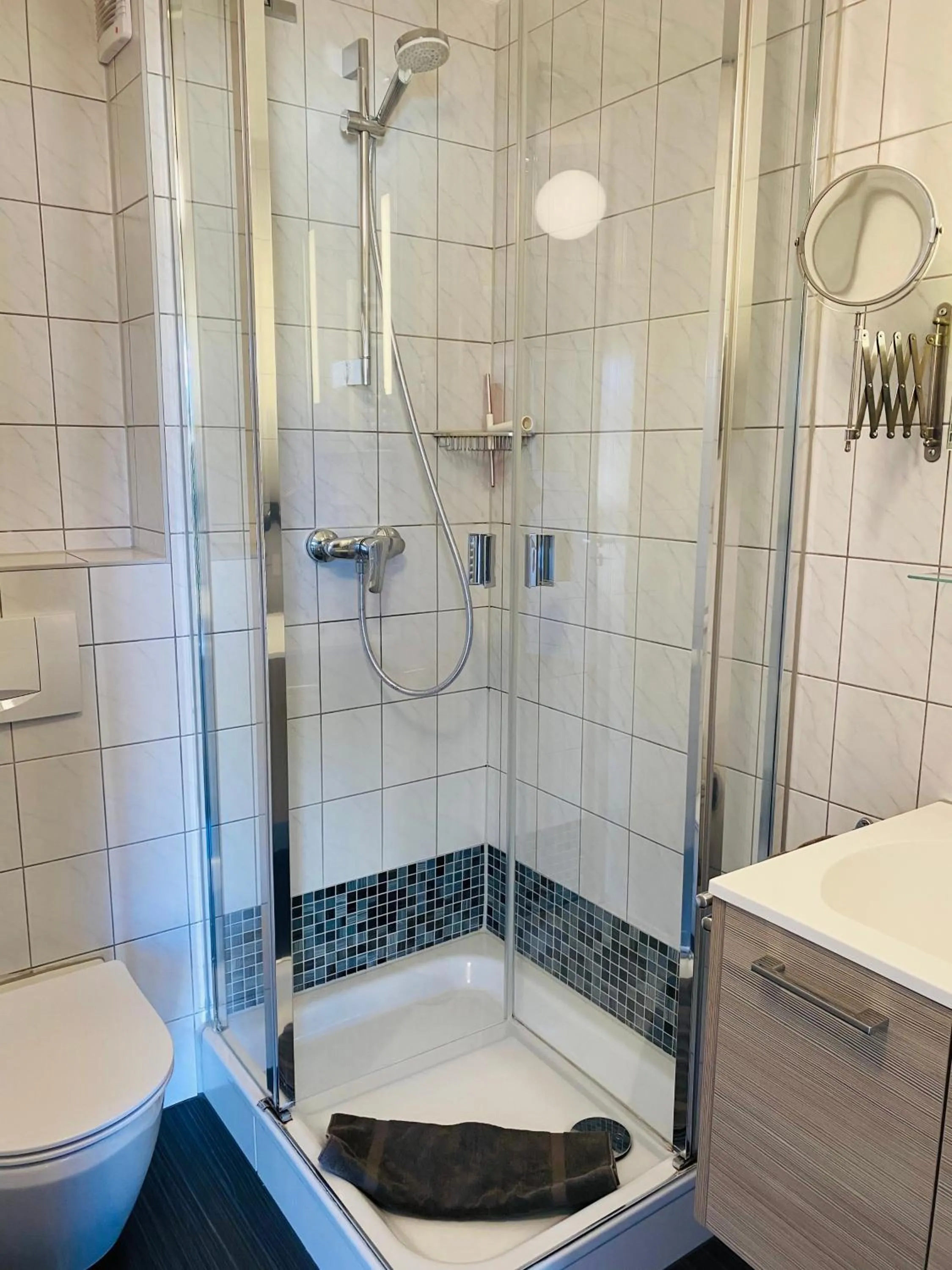 Bathroom in Pension & Ferienwohnungen Schneidereit