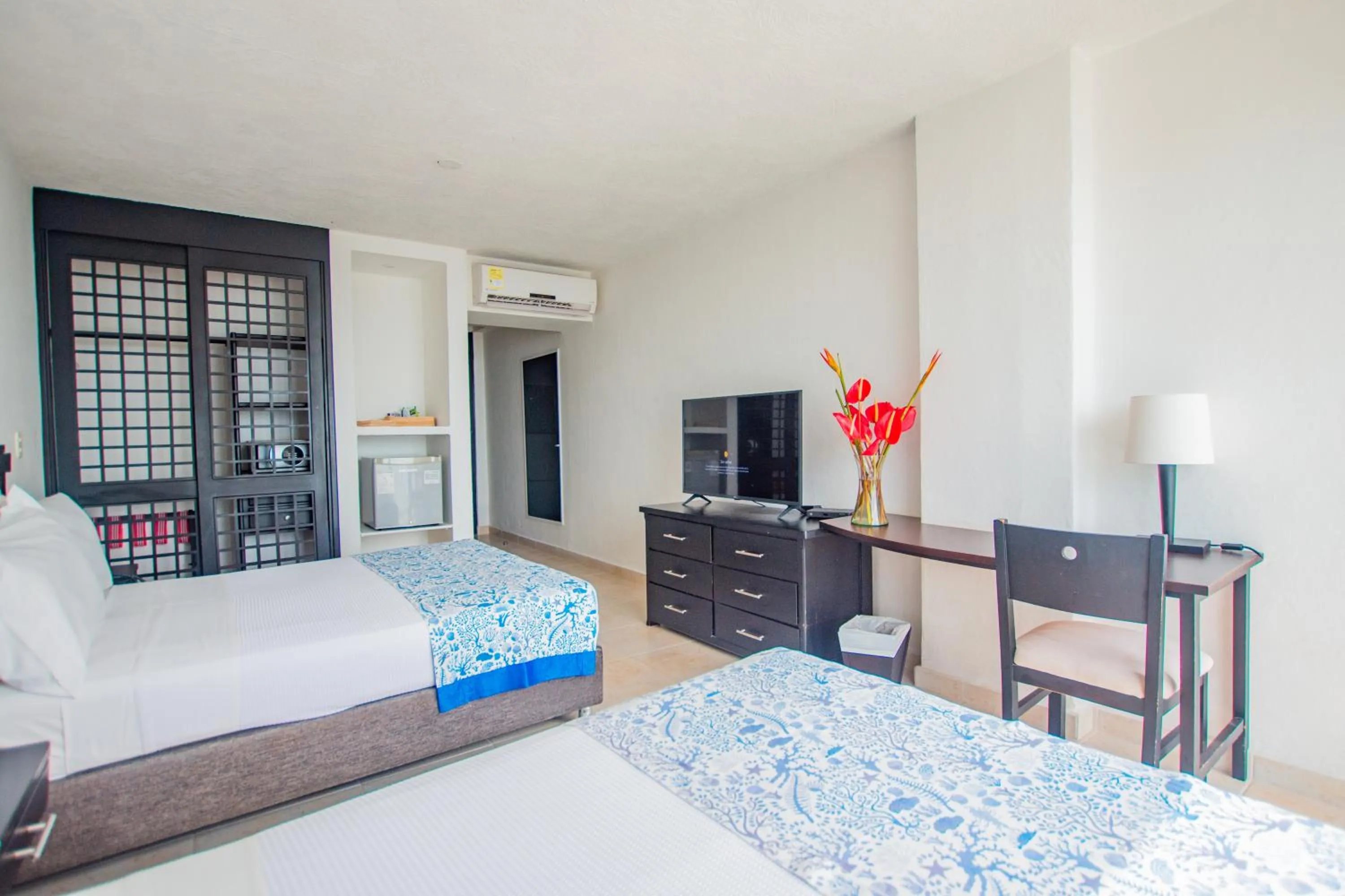 Bedroom, Bed in Blu Hotel by Tamaca