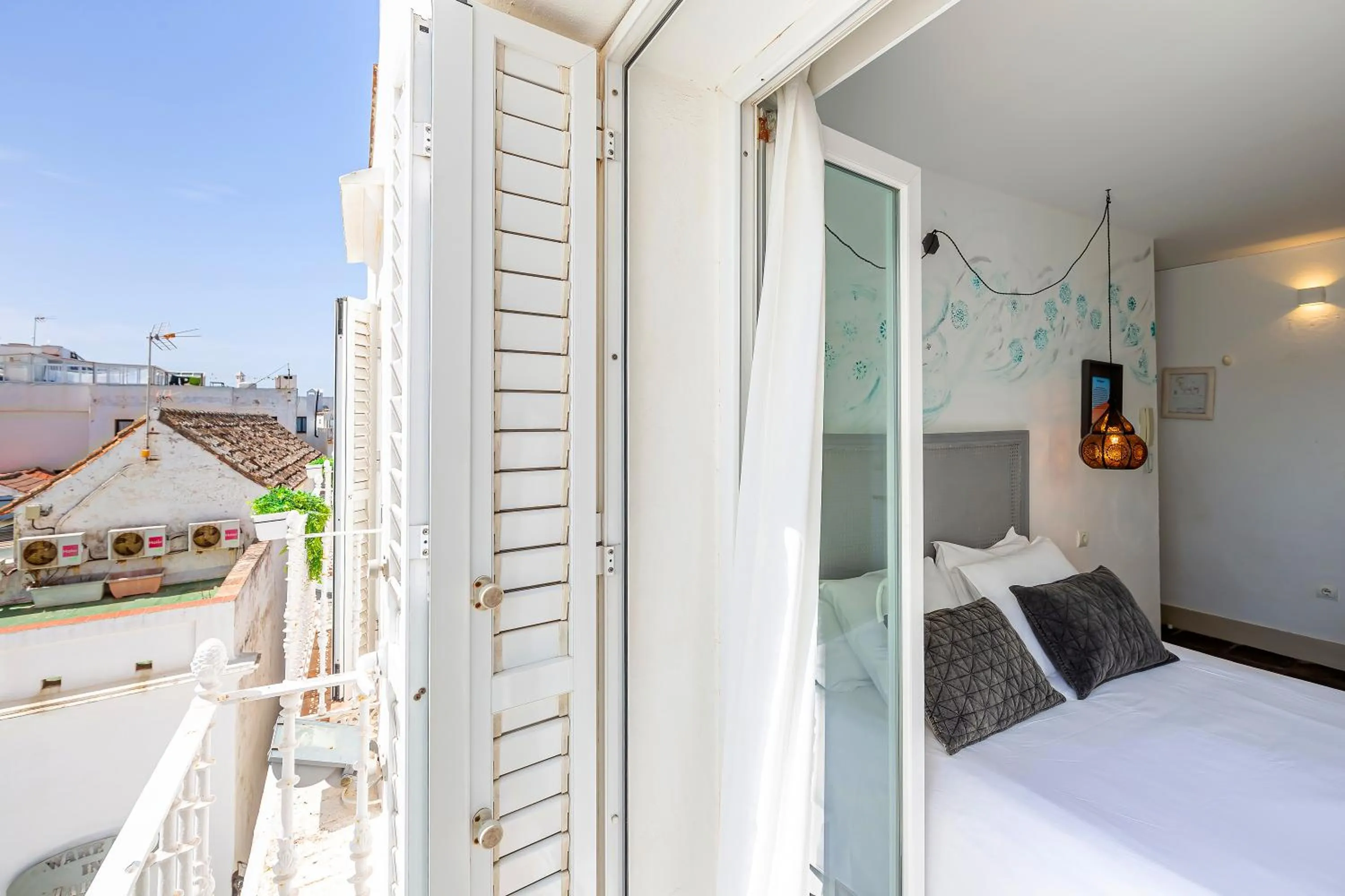 Balcony/Terrace, Bed in La Casa de la Favorita