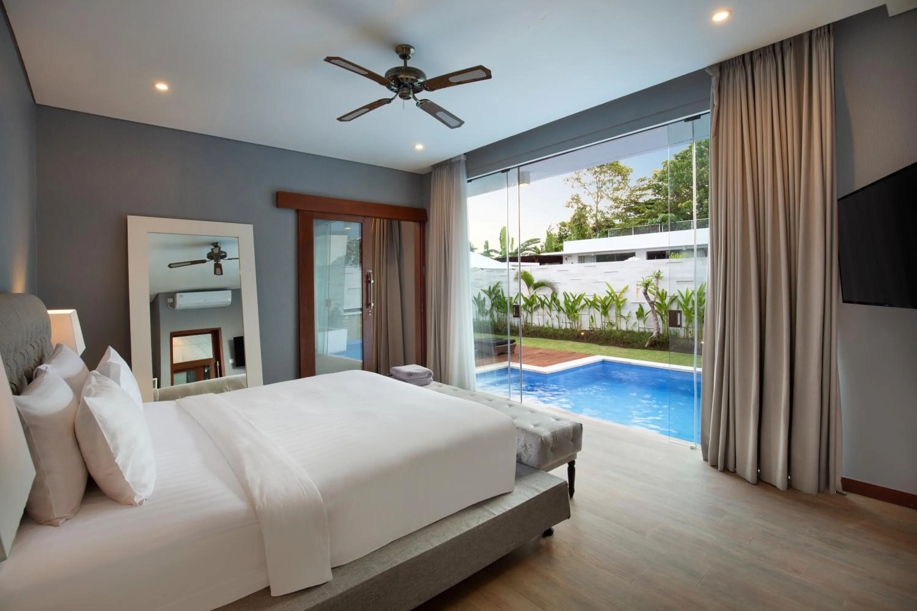 Bed in The Daha Luxury Villas
