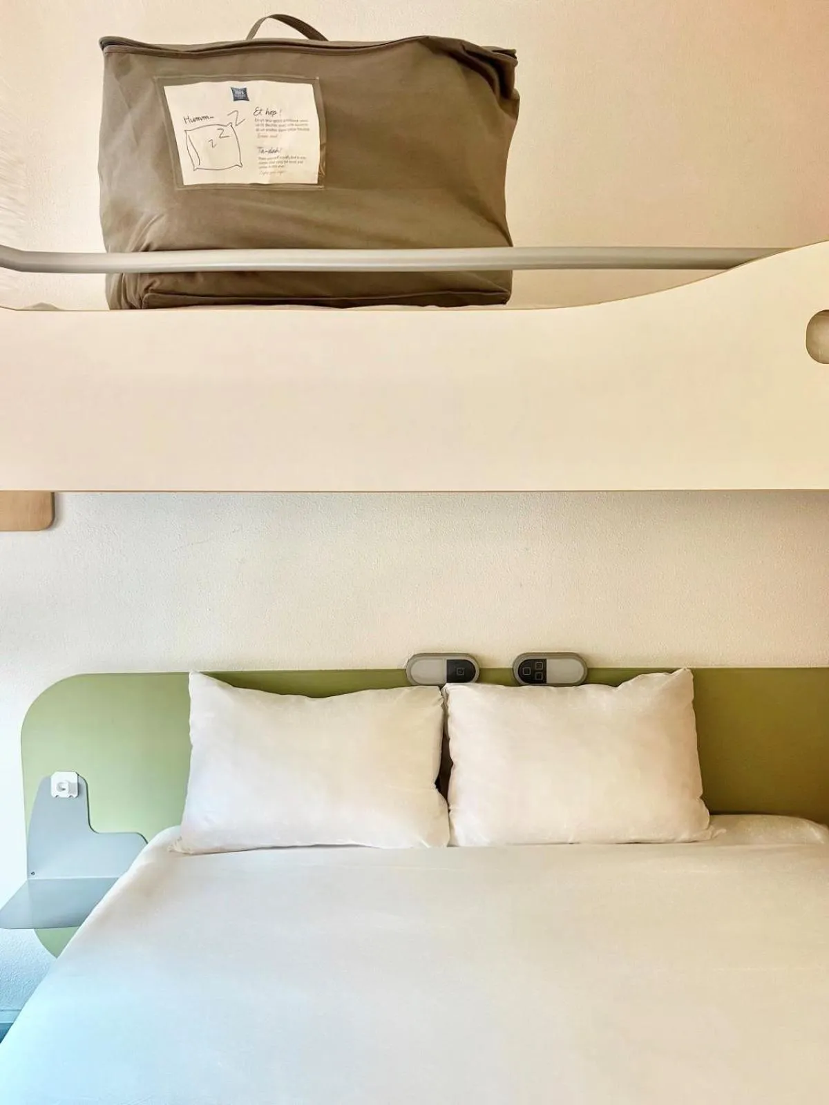 Bed in Ibis Budget Lyon Centre - Gare Part Dieu